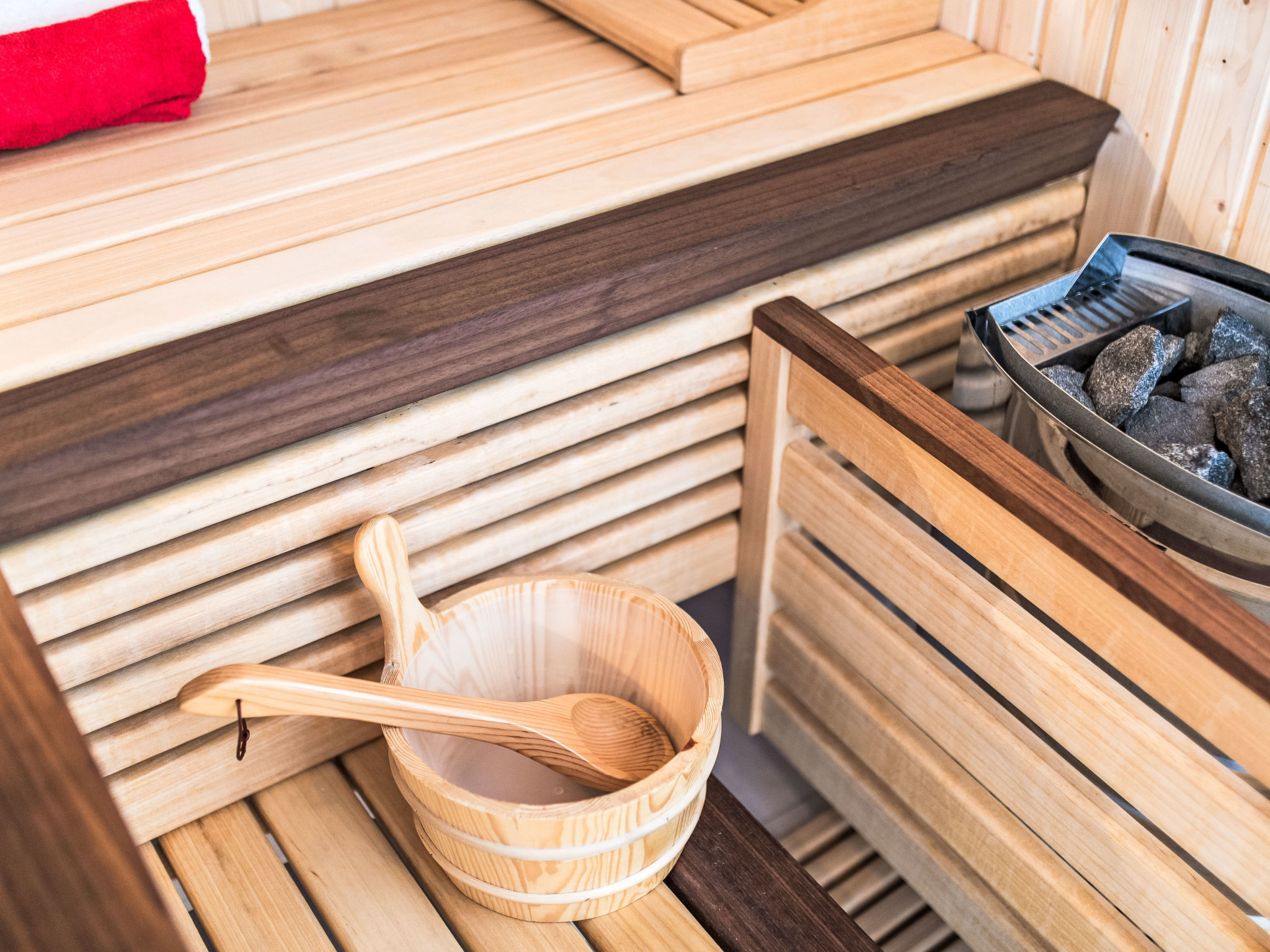 Delfin - Binnen