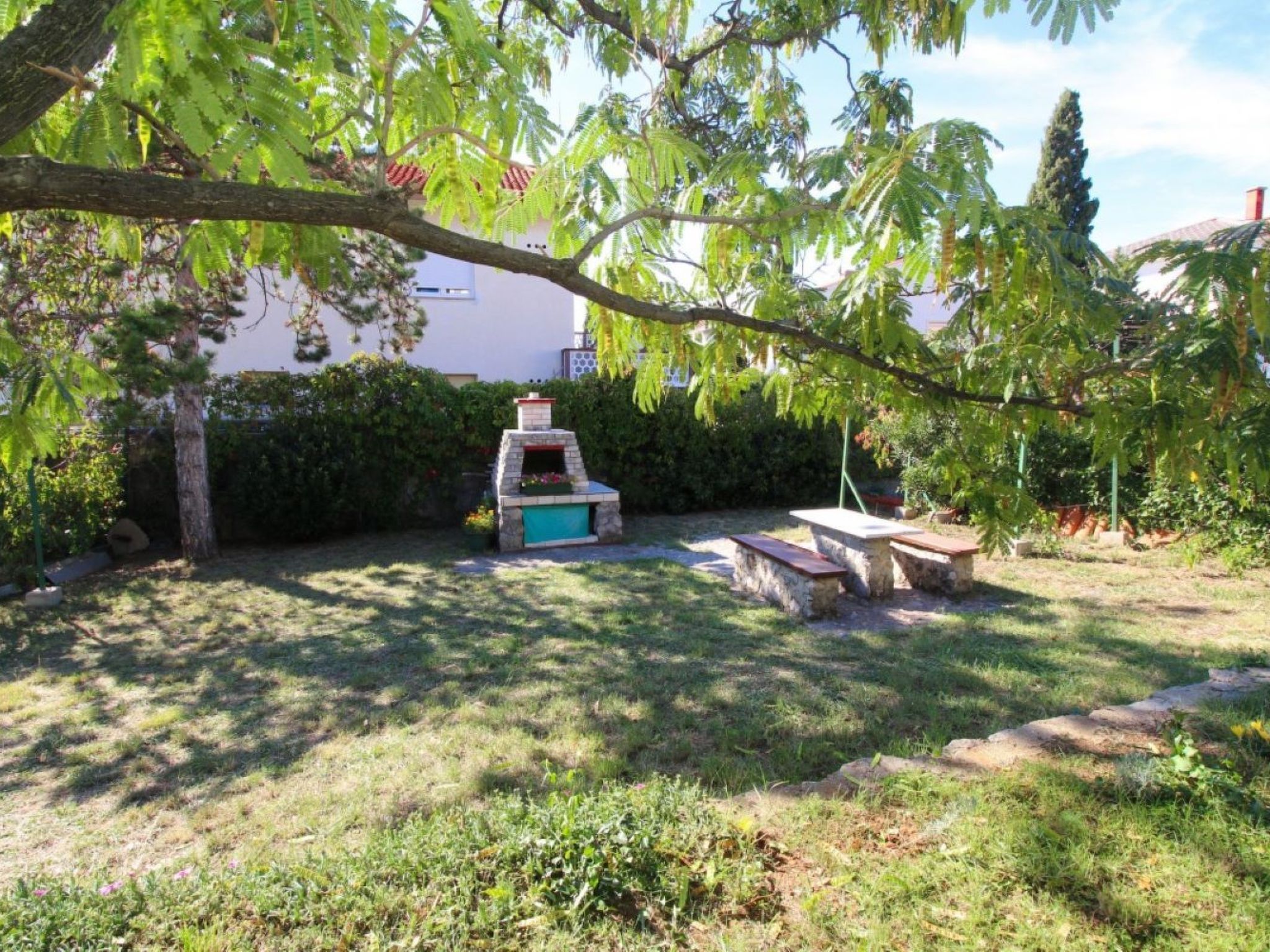 "Apartman Nada" mit Terrasse-Drinnen