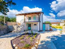 Paesana Heritage House: Authentieke villa met privézwembad op Krk - thumbnail 5