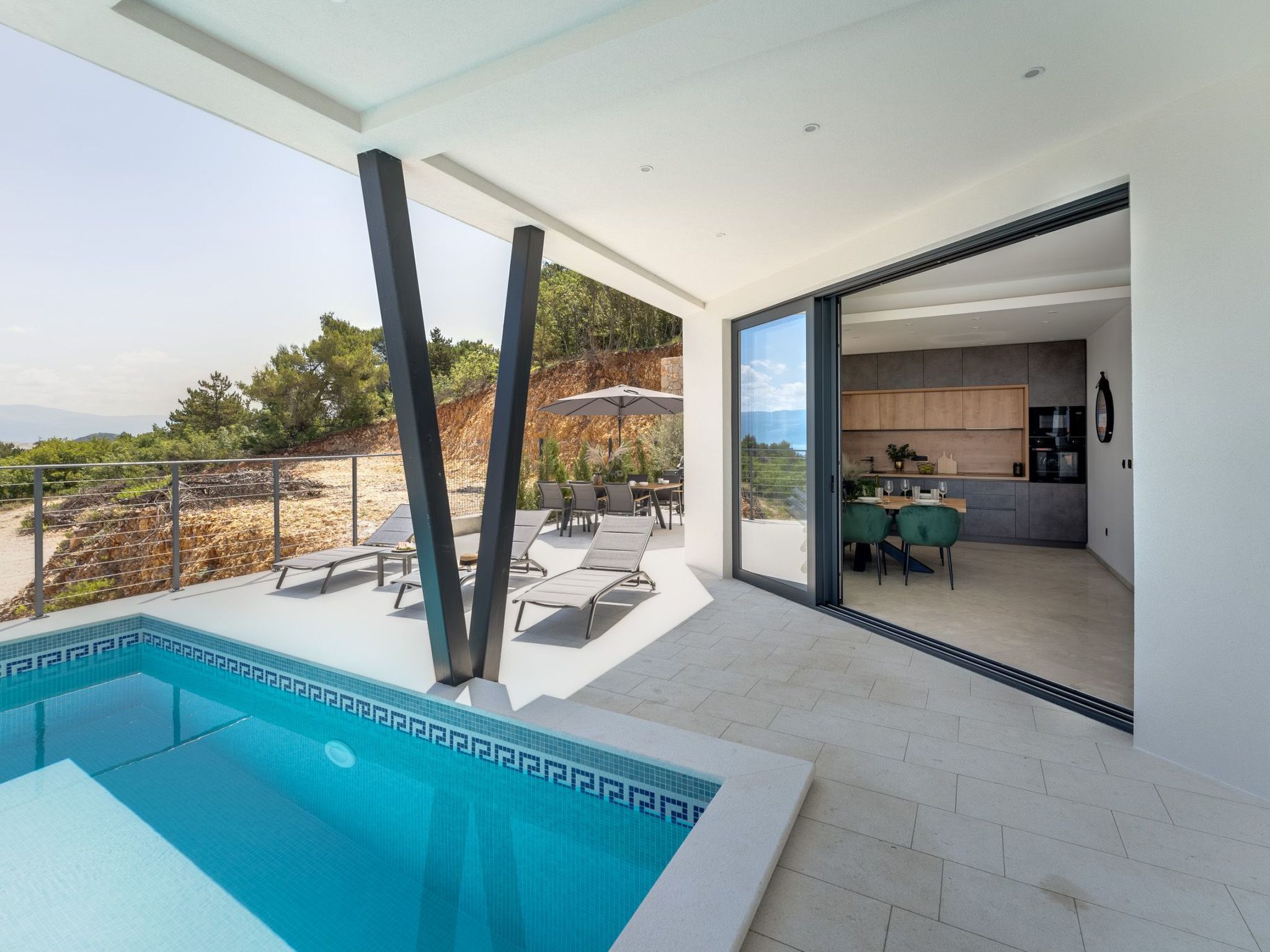 "Verbenico Hills"-Image-tags.info