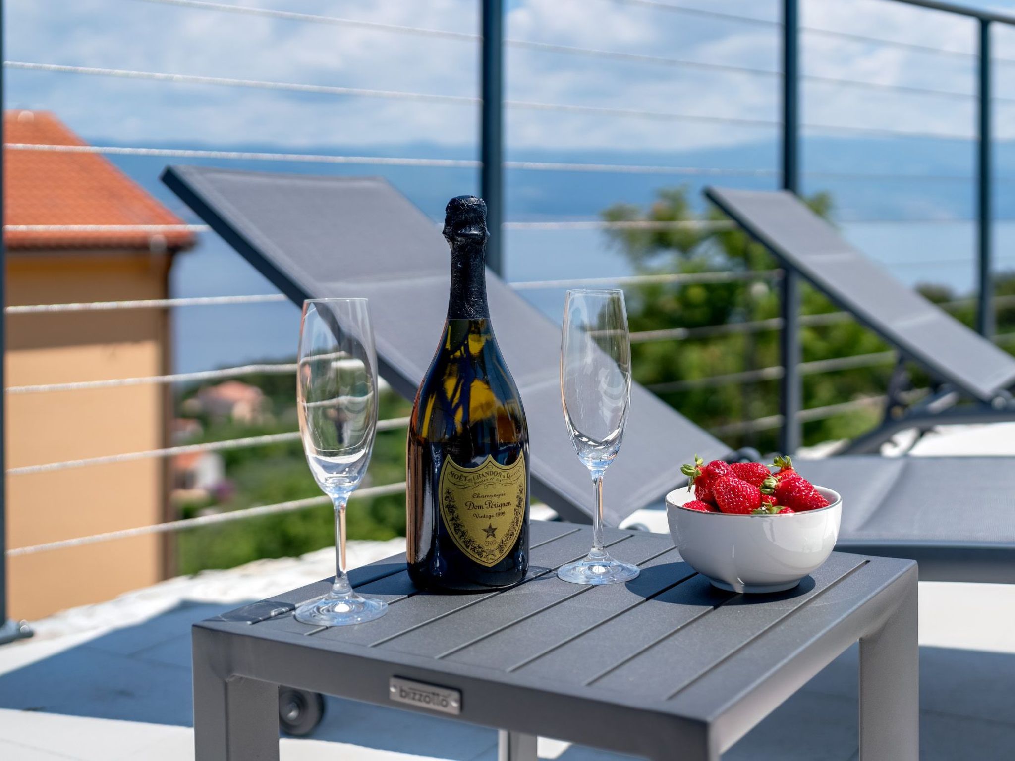 "Verbenico Hills"-Image-tags.info