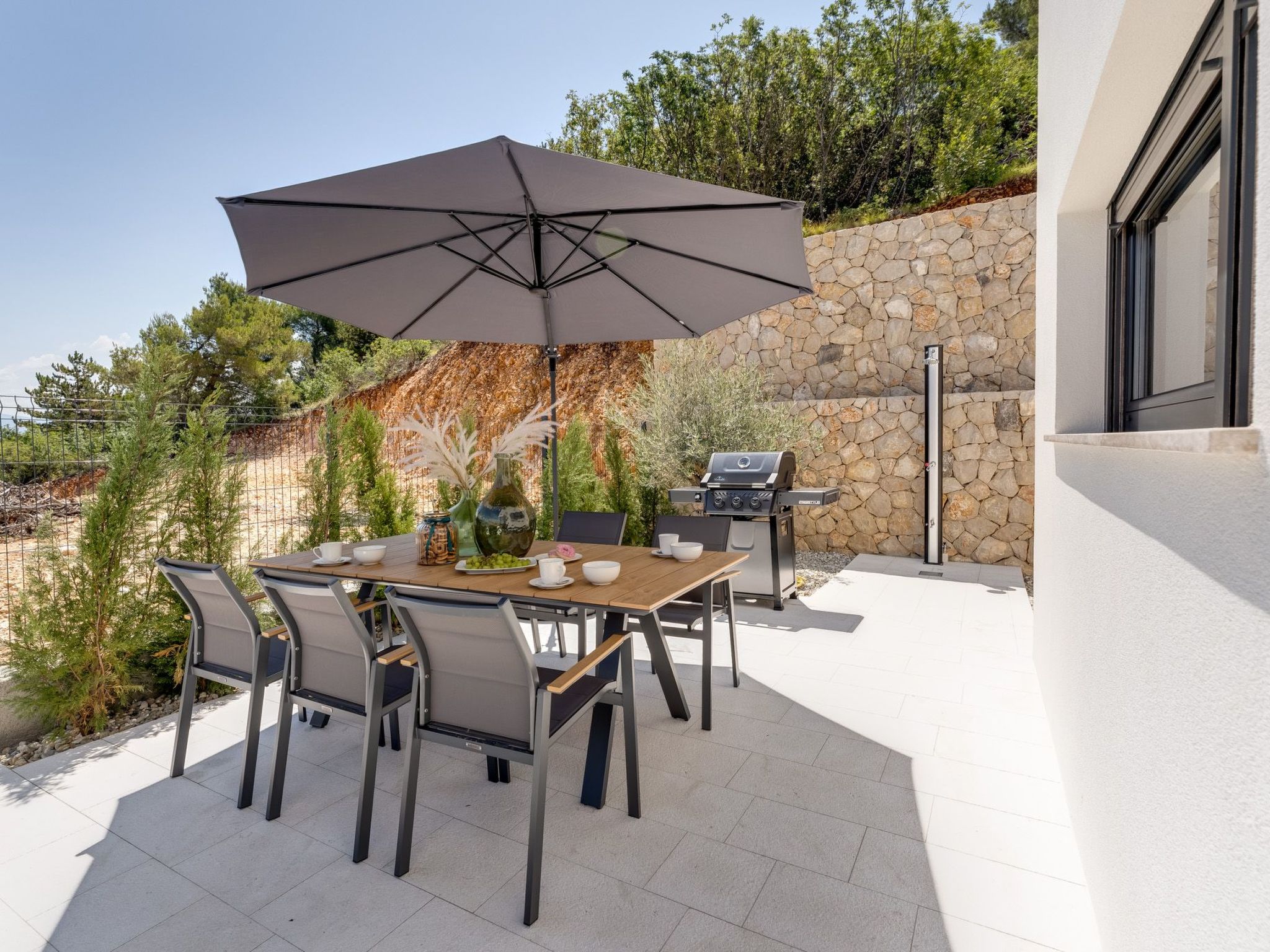 "Verbenico Hills"-Image-tags.info