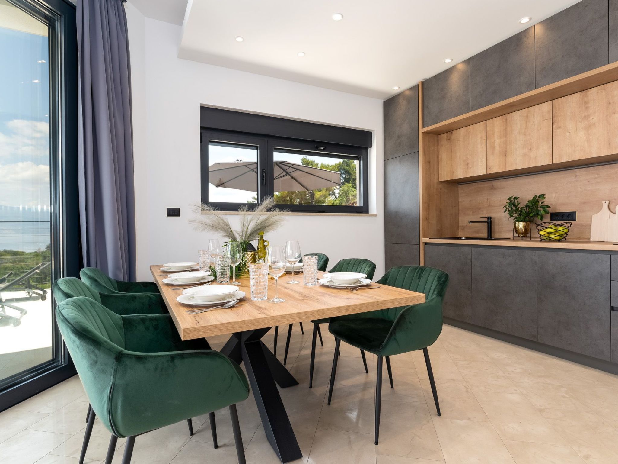 "Verbenico Hills"-Image-tags.info