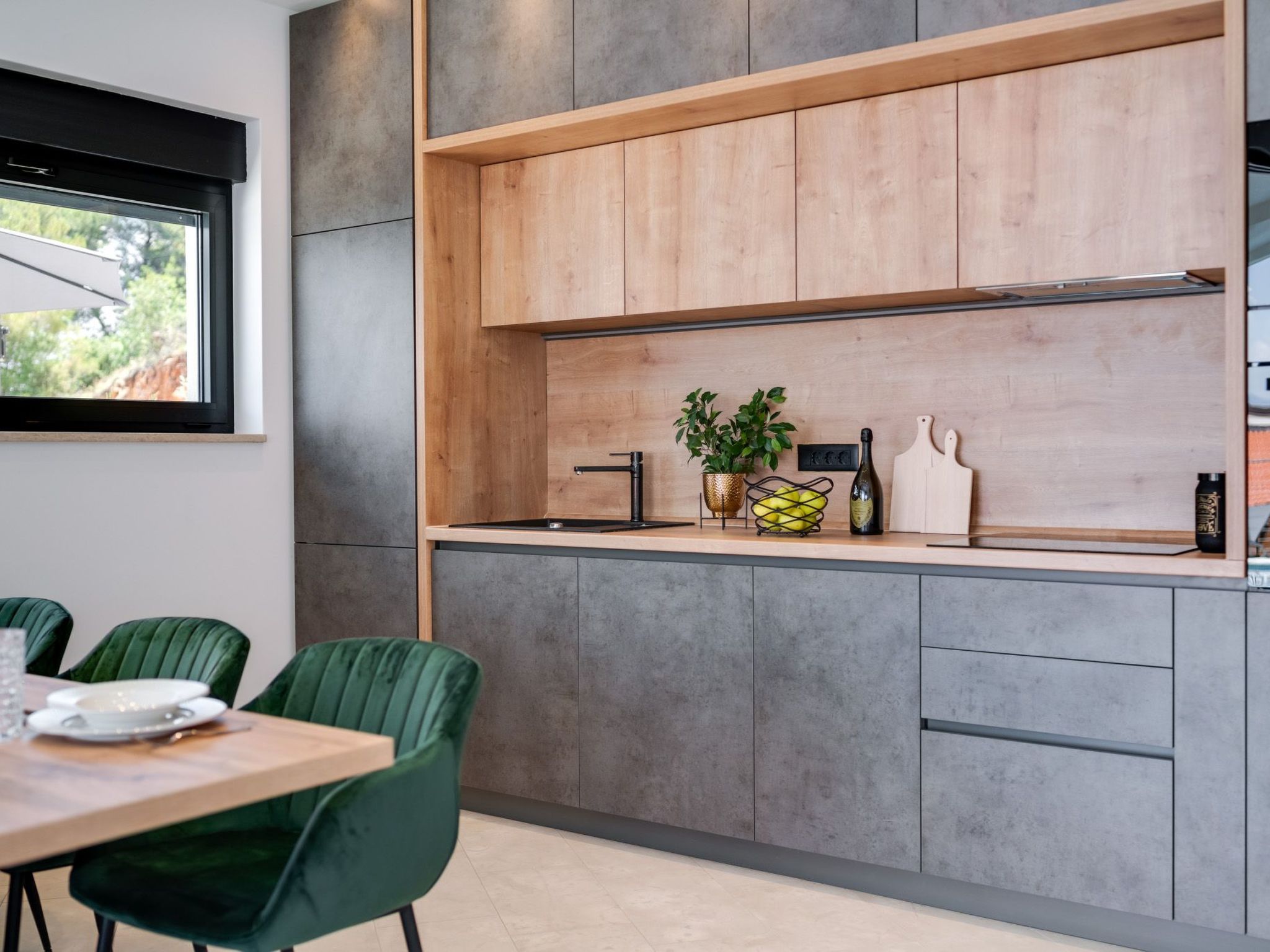 "Verbenico Hills"-Image-tags.info