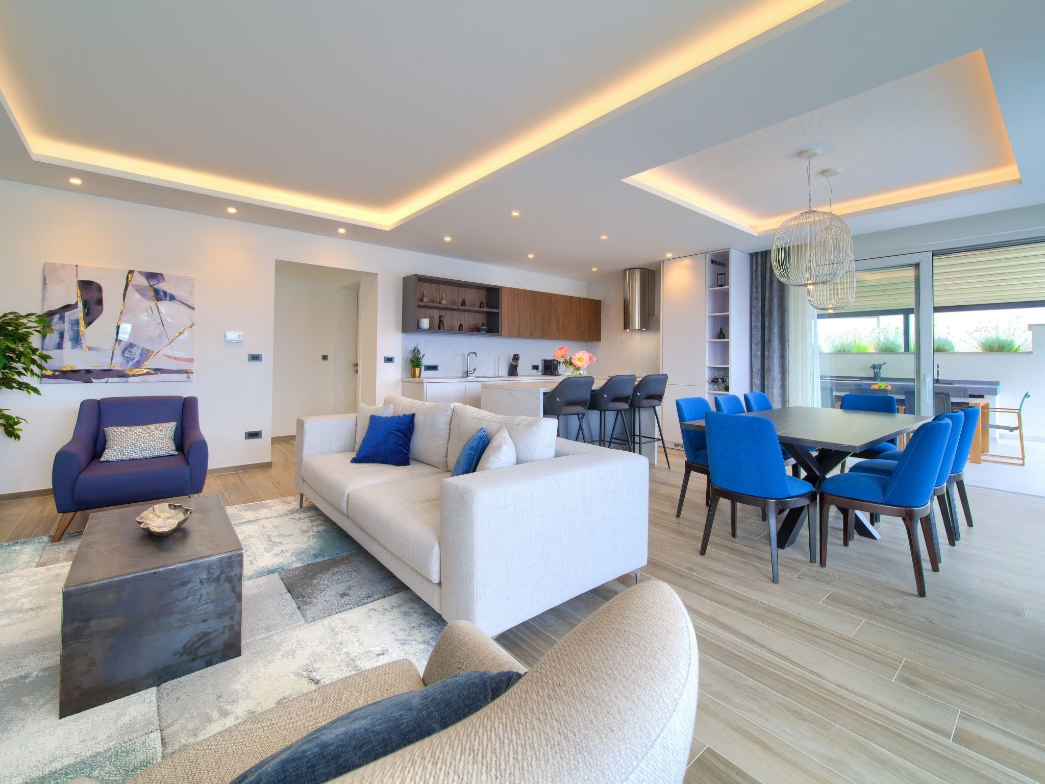 Luxuriöse Villa mit Pool und fantastischem Meerblick-Image-tags.info