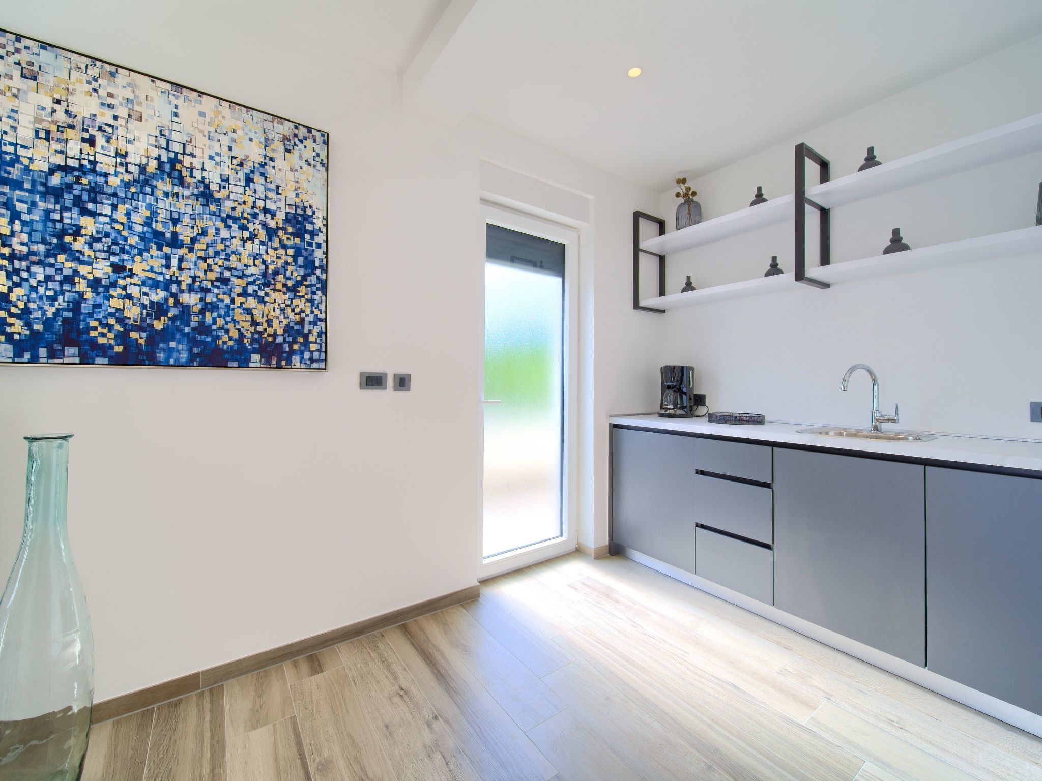 Luxuriöse Villa mit Pool und fantastischem Meerblick-Image-tags.info