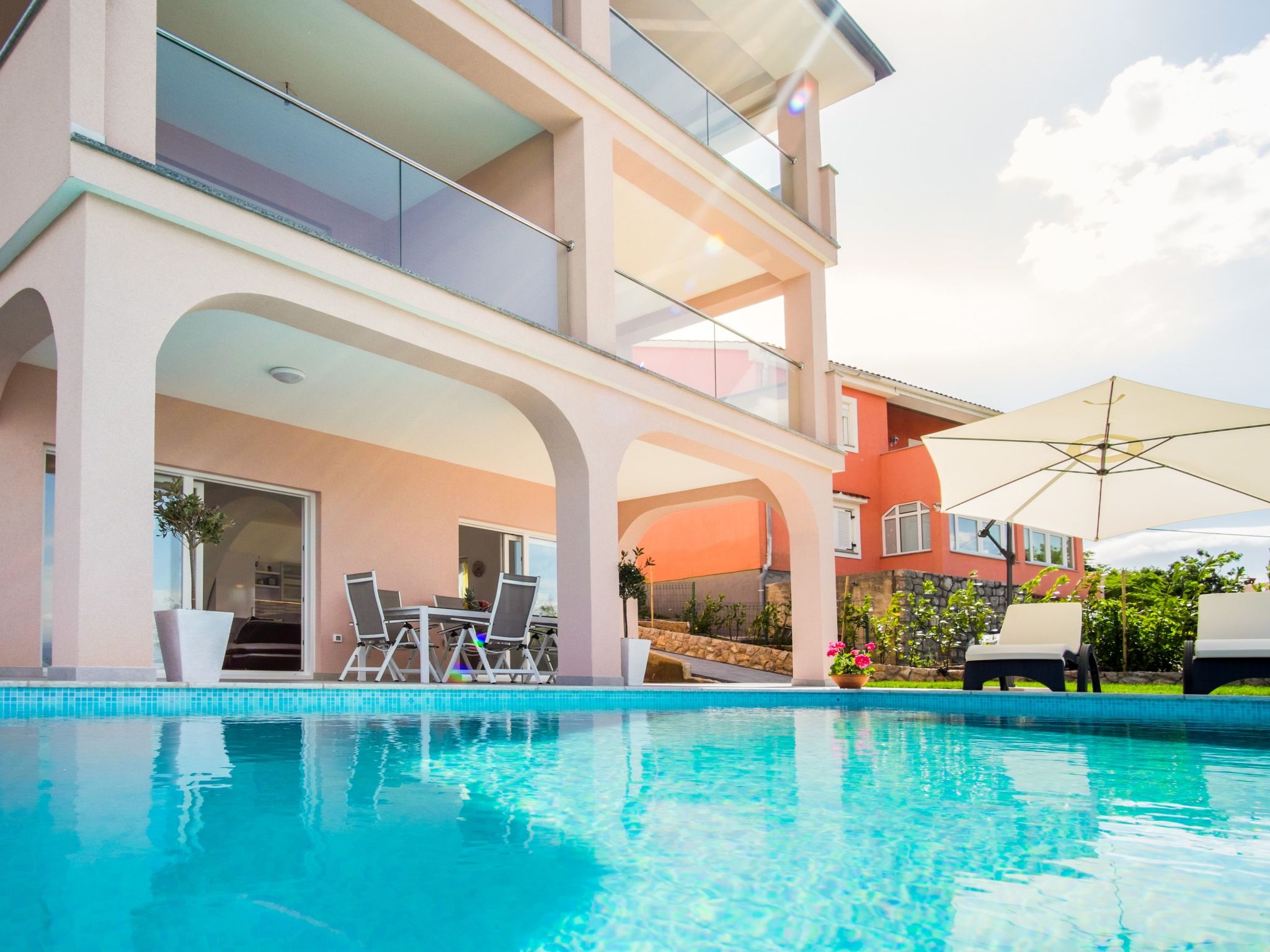 Luxuriöses Appartement Grohot mit privatem Infinity-Pool-Image-tags.info