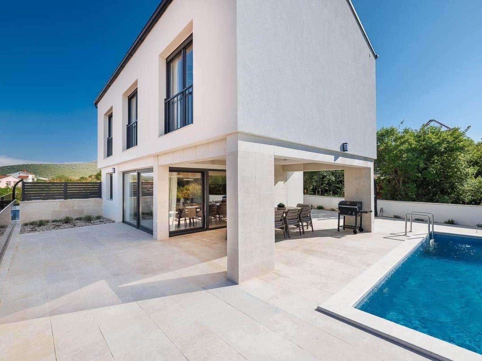 Brandneue Villa -beheizter Pool mit schönem Meerblick-Image-tags.info