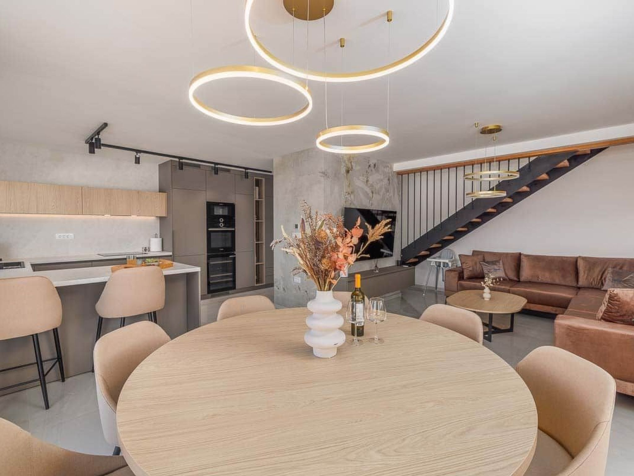 Brandneue Villa -beheizter Pool mit schönem Meerblick-Image-tags.info