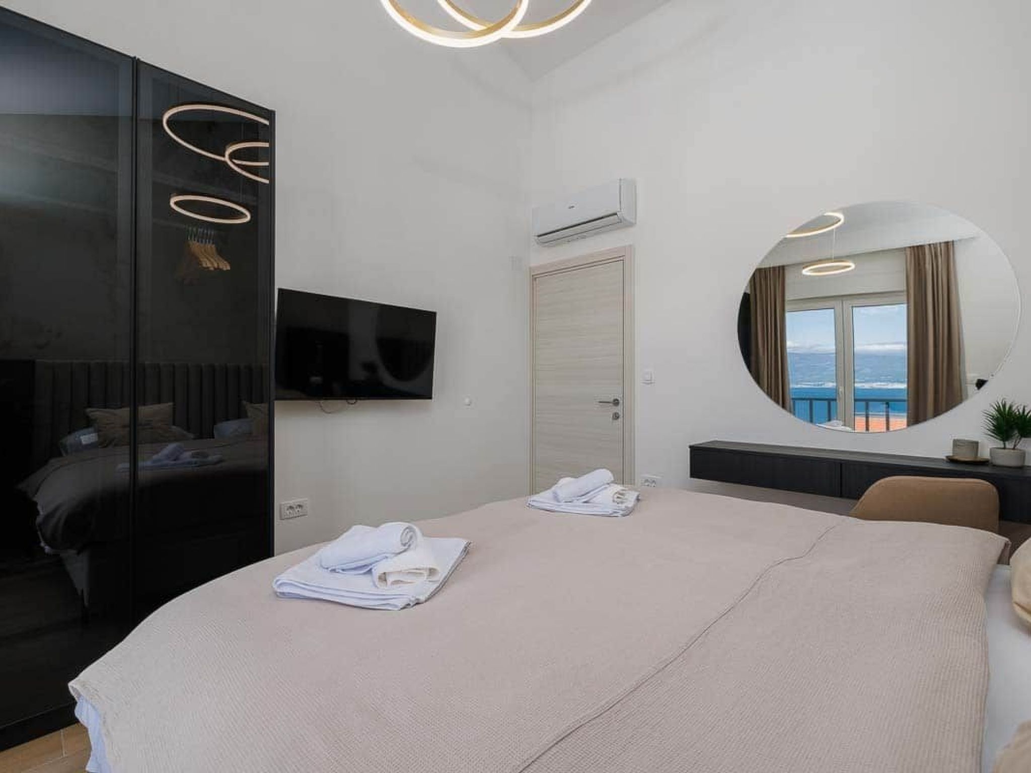 Brandneue Villa -beheizter Pool mit schönem Meerblick-Image-tags.info