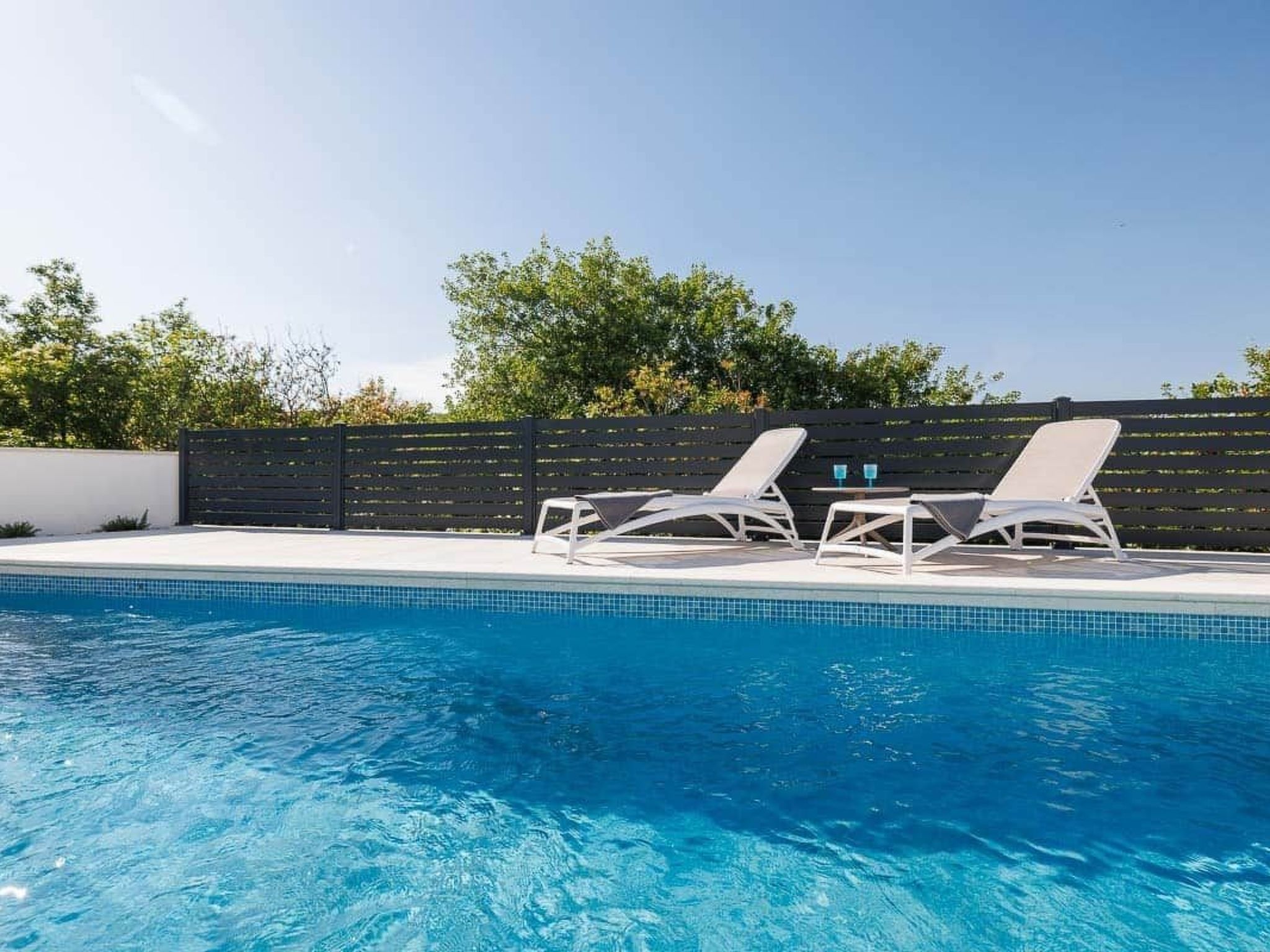 Brandneue Villa -beheizter Pool mit schönem Meerblick-Image-tags.info