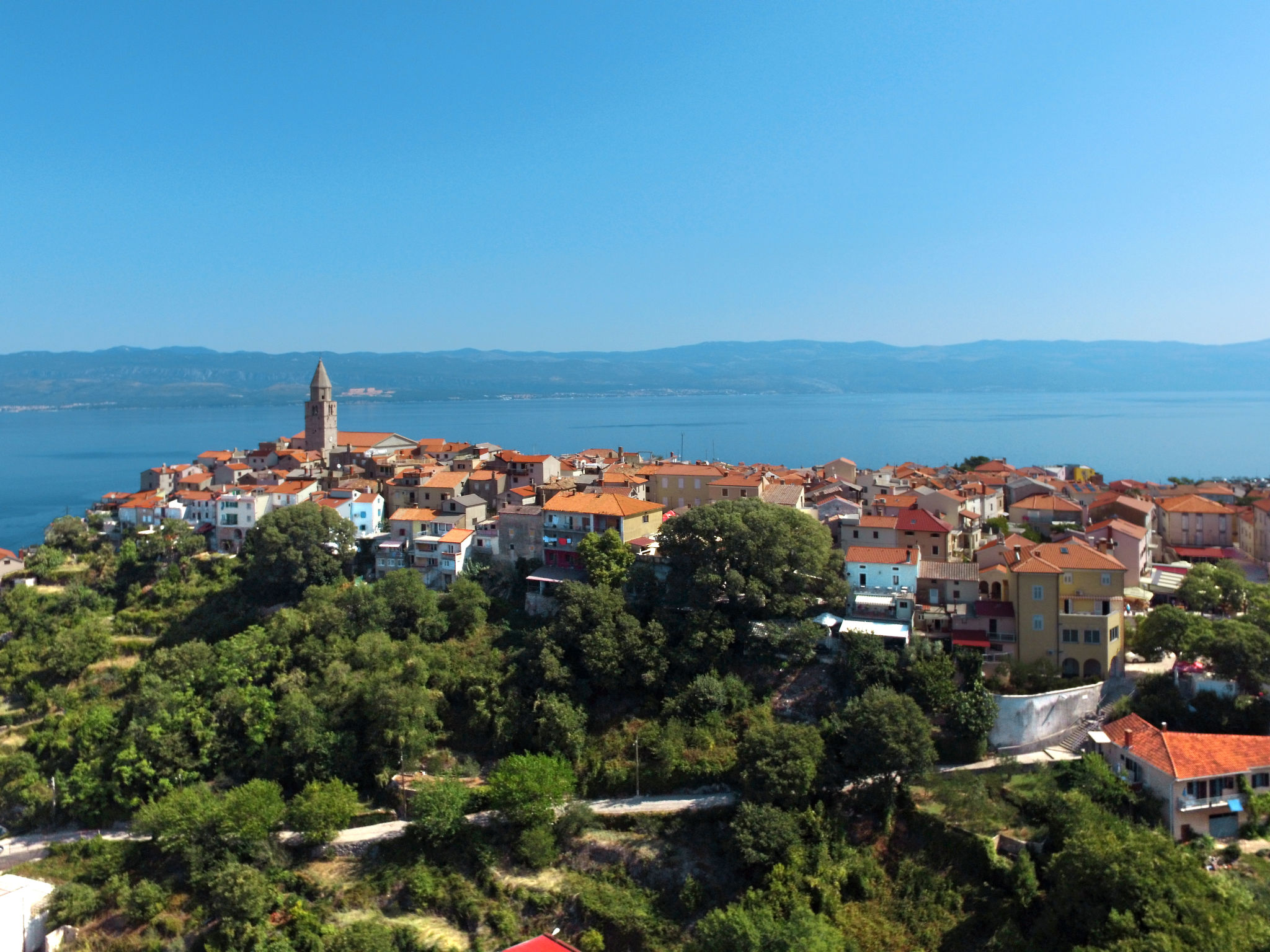 Brandneue Villa -beheizter Pool mit schönem Meerblick-Omgeving