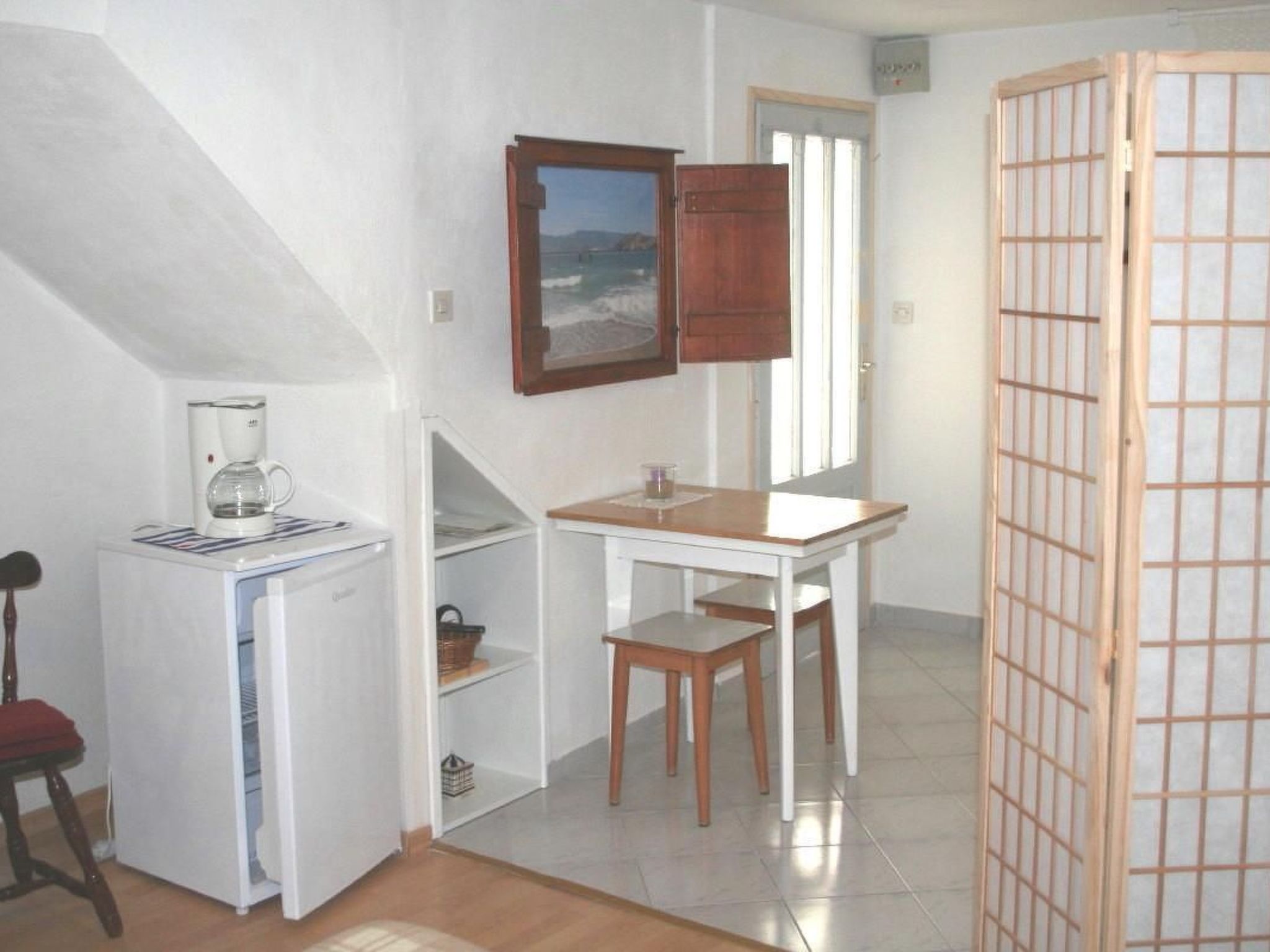 Studio in einem traditionellen Steinhaus, in Baska-Image-tags.info