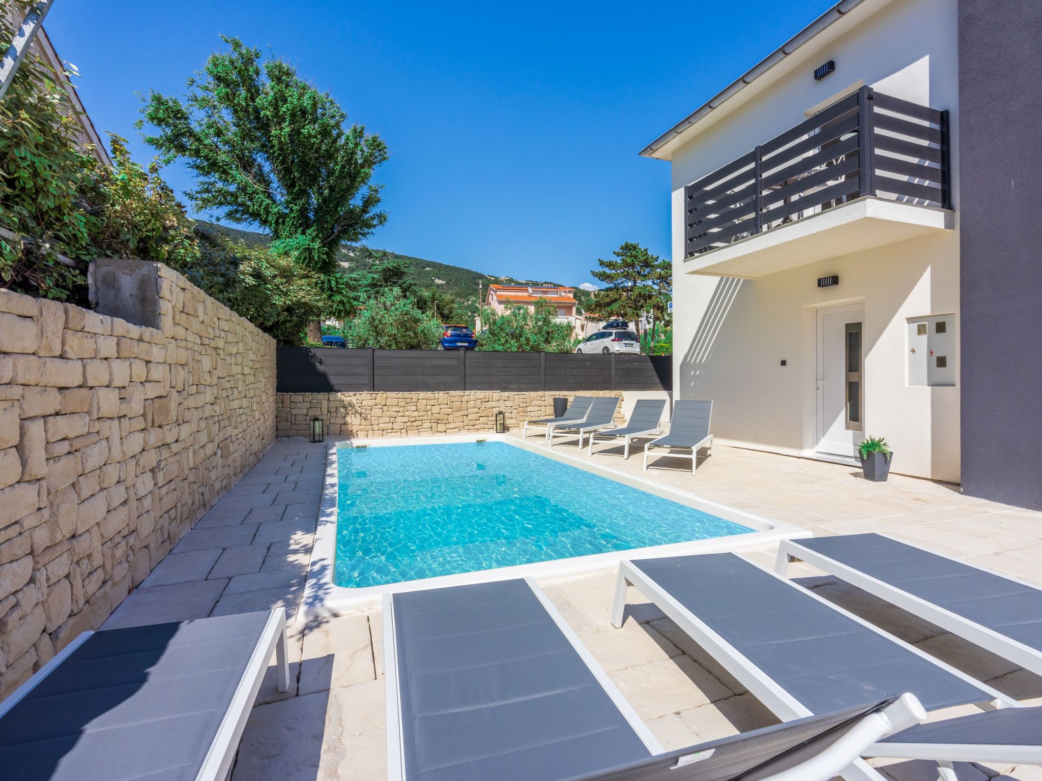 Villa mit privatem Pool für 8 Personen auf der Insel Baska