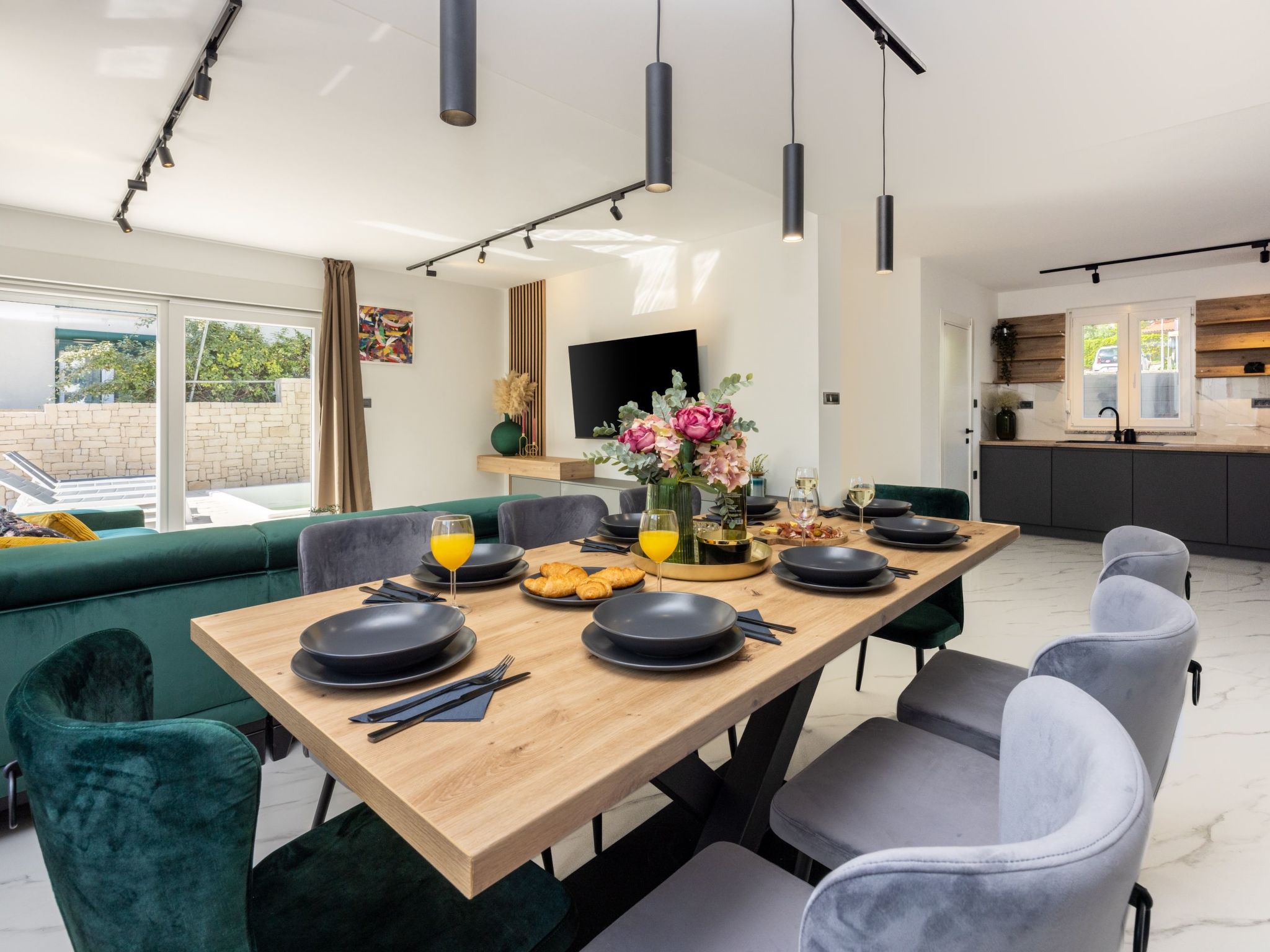 Villa mit privatem Pool für 8 Personen auf der Insel Baska-Image-tags.info