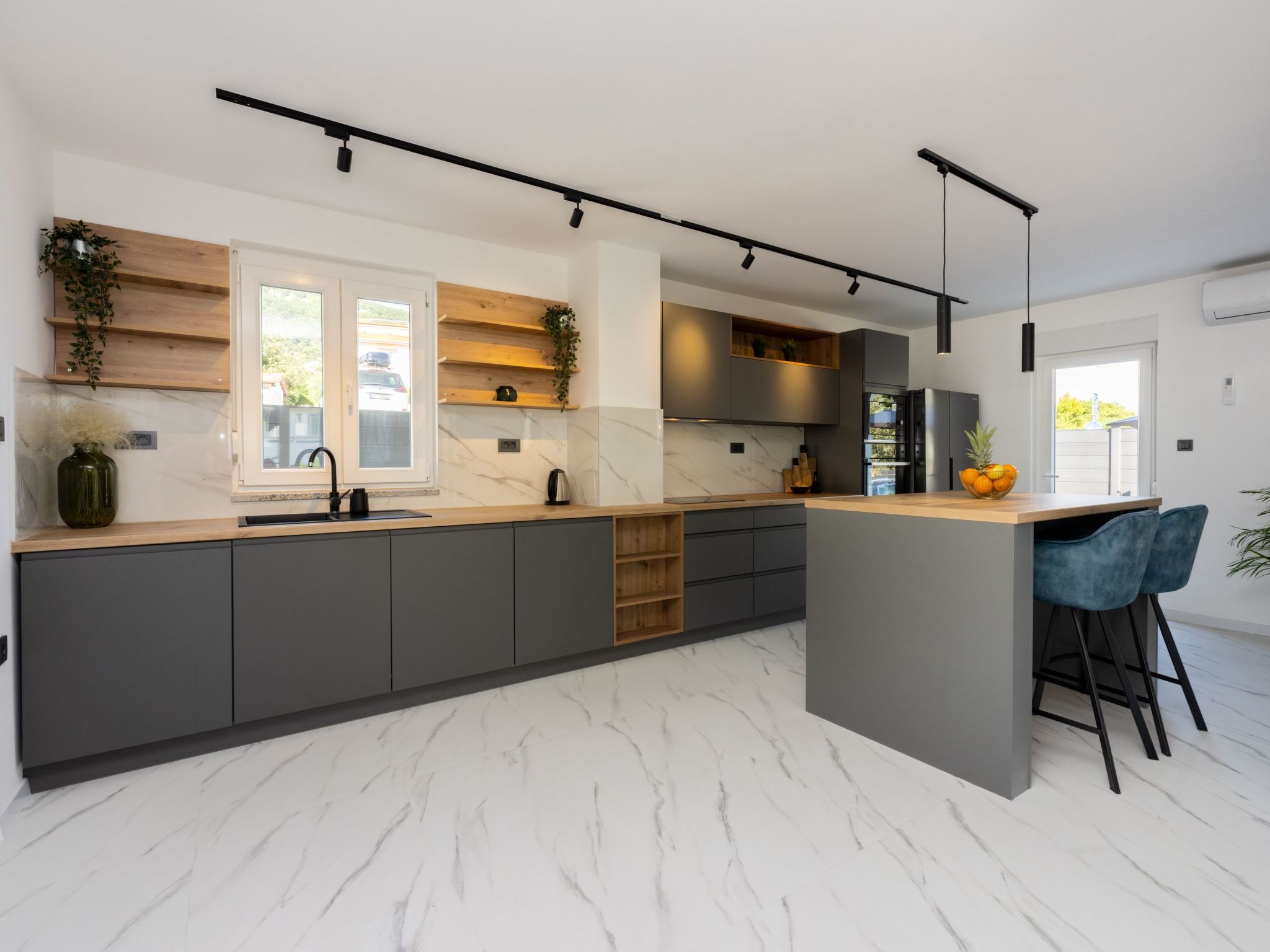 Villa mit privatem Pool für 8 Personen auf der Insel Baska-Image-tags.info