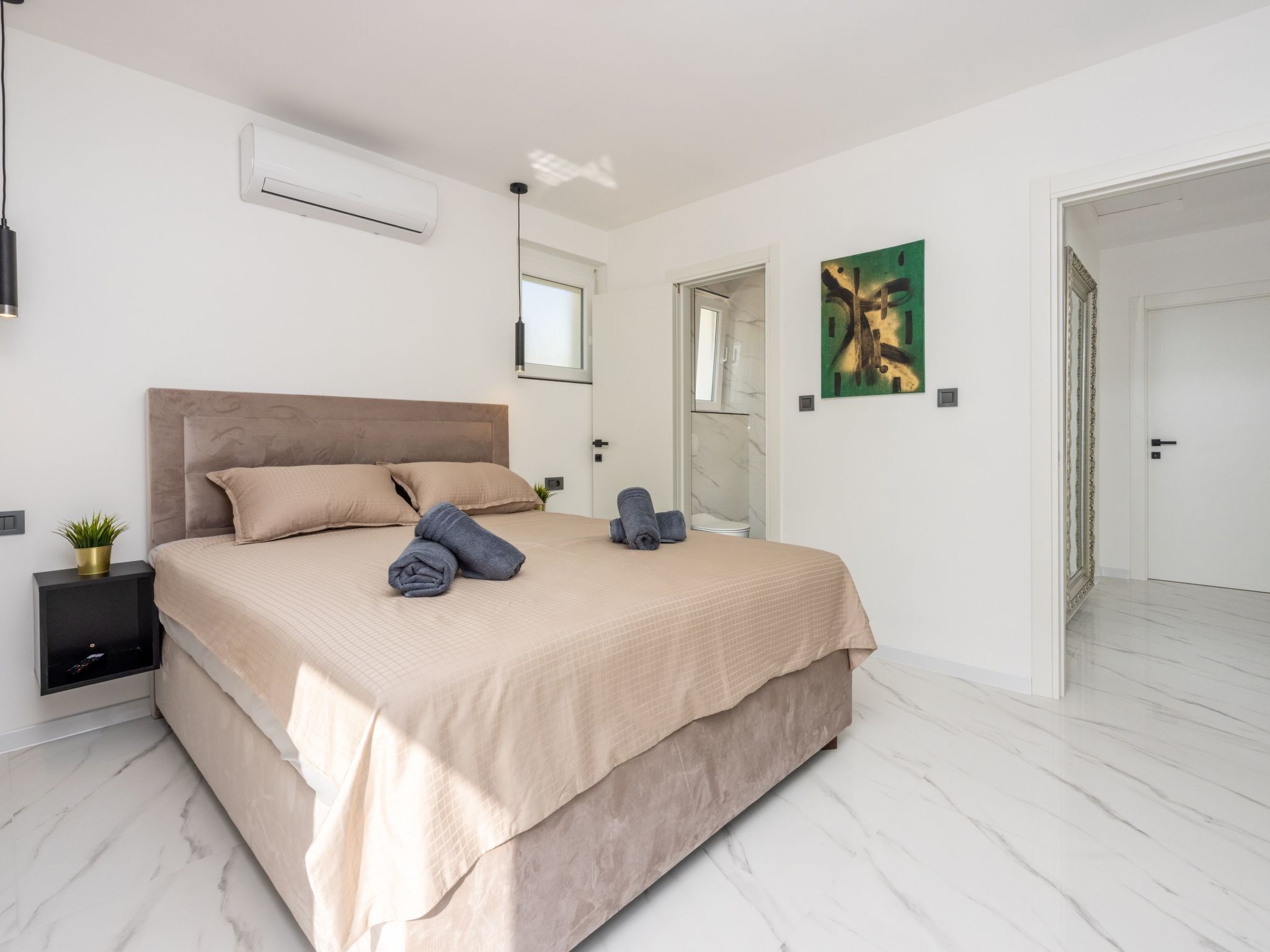 Villa mit privatem Pool für 8 Personen auf der Insel Baska-Dedans