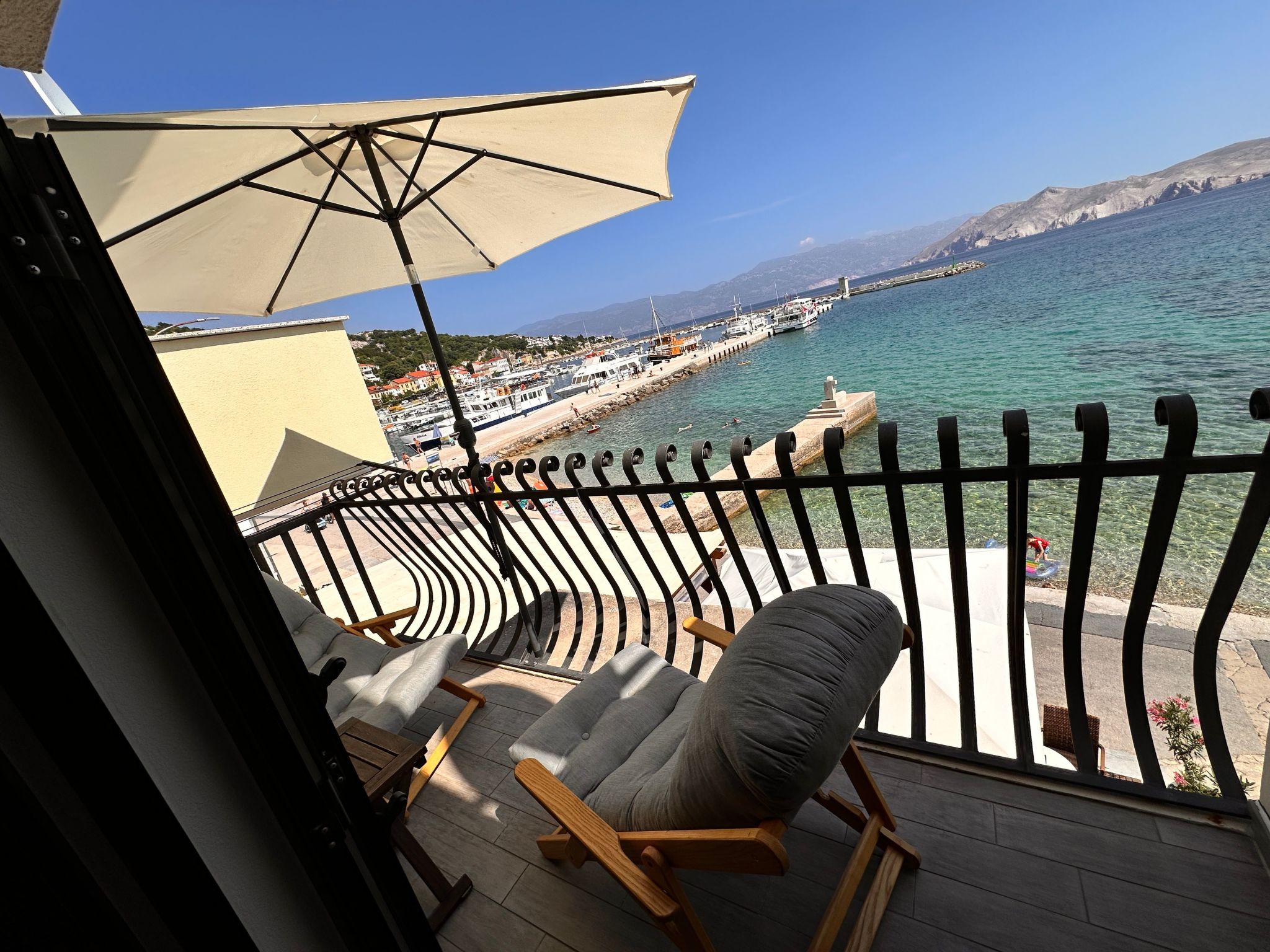 Baska Fiorino Wohnung-Drinnen