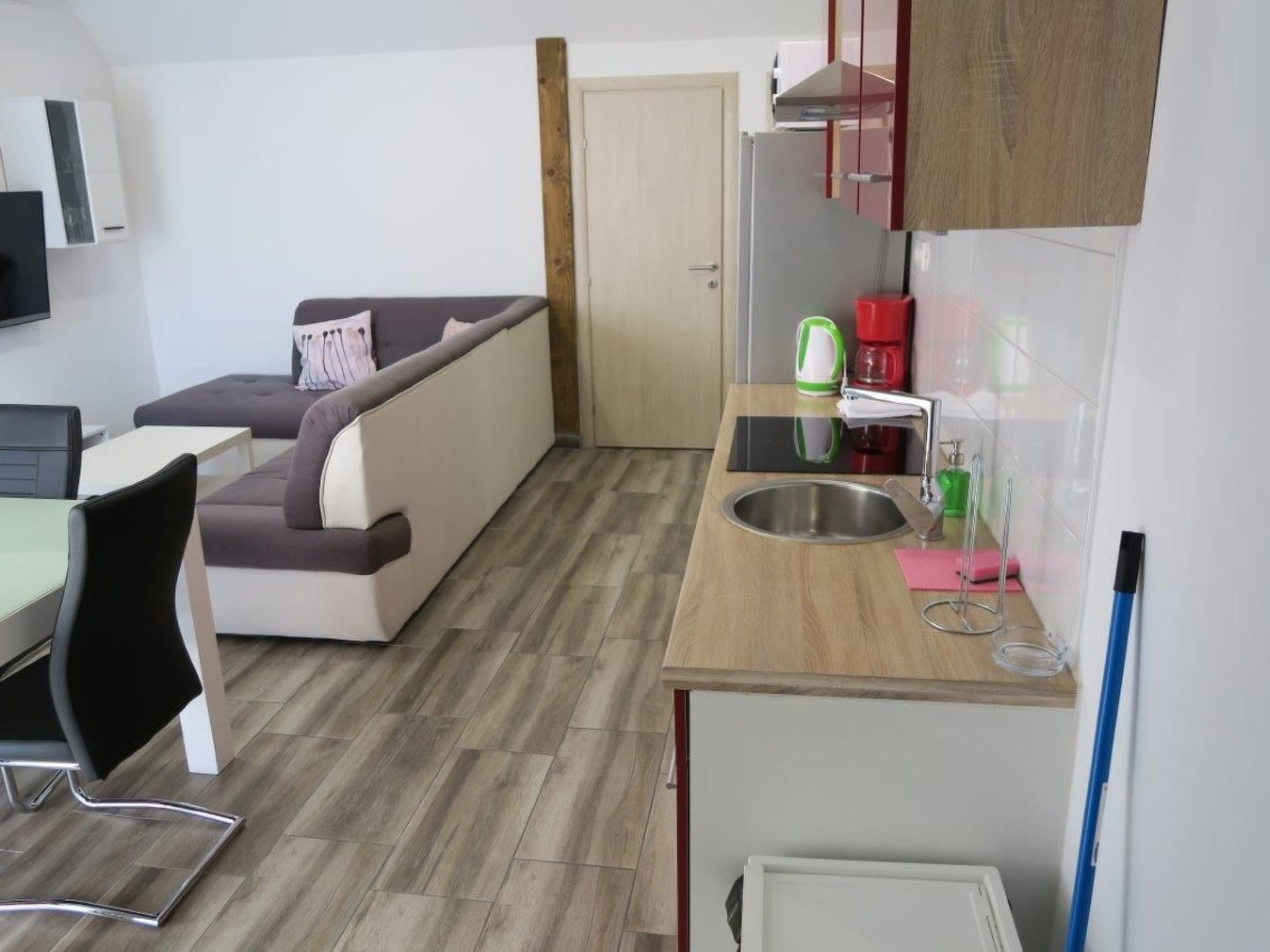 Für 8 Personen ca. 135 m&sup2; in Baška, Adriaküste Kroatien (Kroatische Inseln-Image-tags.info