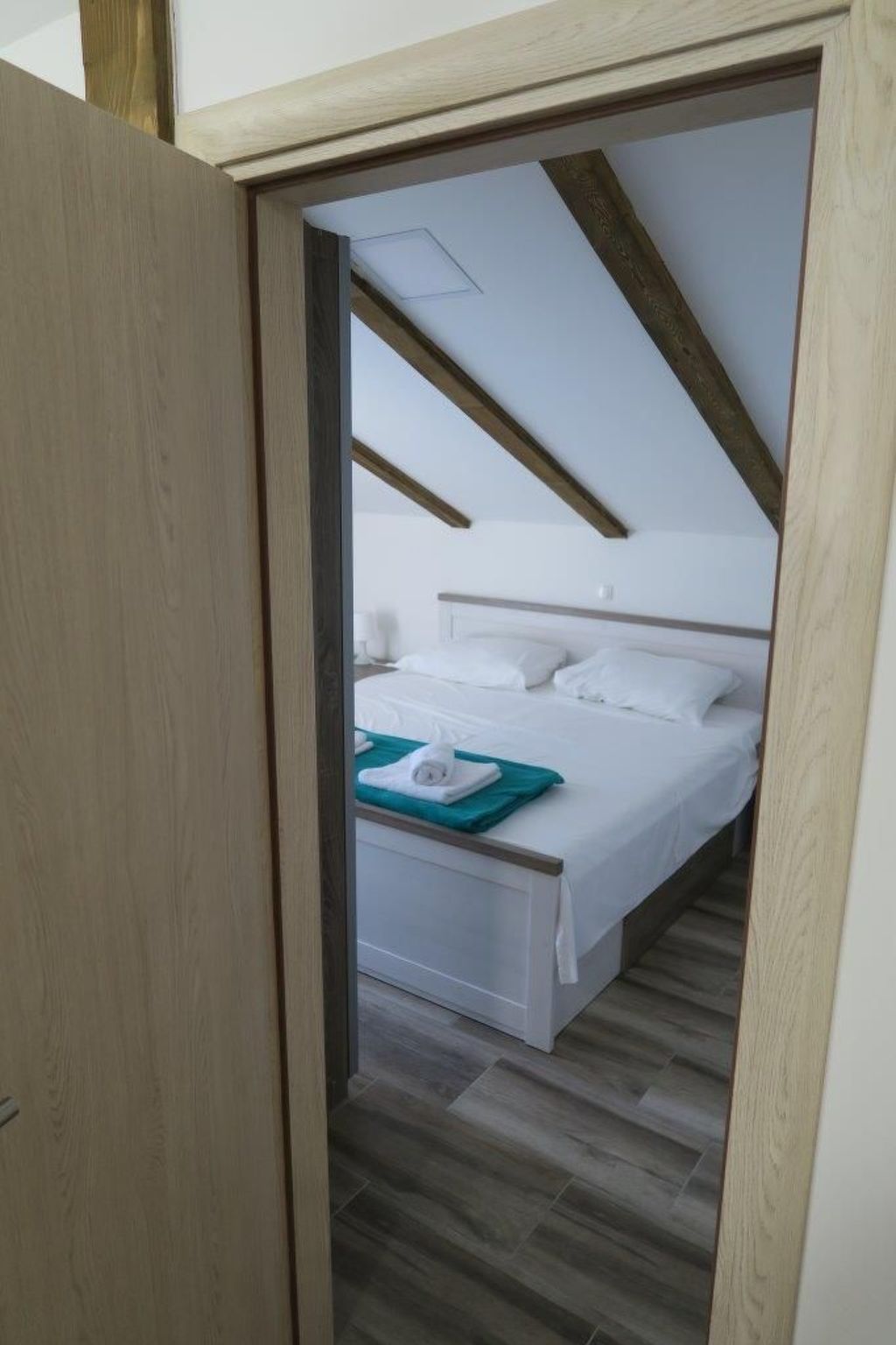 Für 8 Personen ca. 135 m&sup2; in Baška, Adriaküste Kroatien (Kroatische Inseln-Image-tags.info