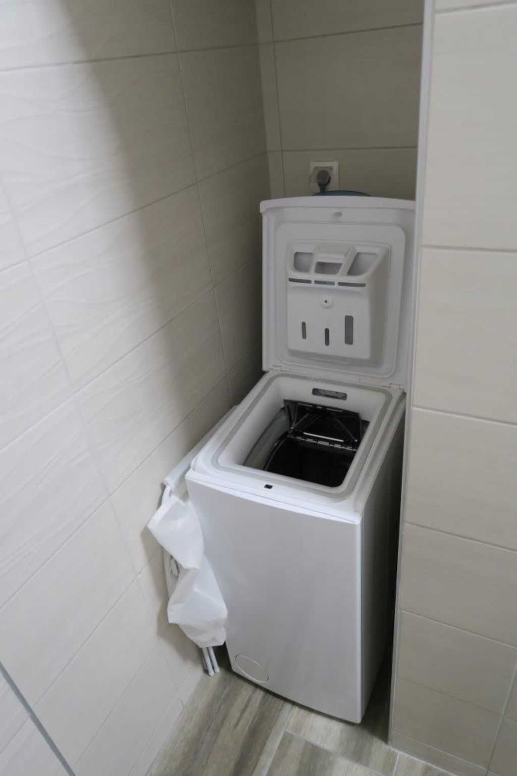 Für 8 Personen ca. 135 m&sup2; in Baška, Adriaküste Kroatien (Kroatische Inseln-Image-tags.info