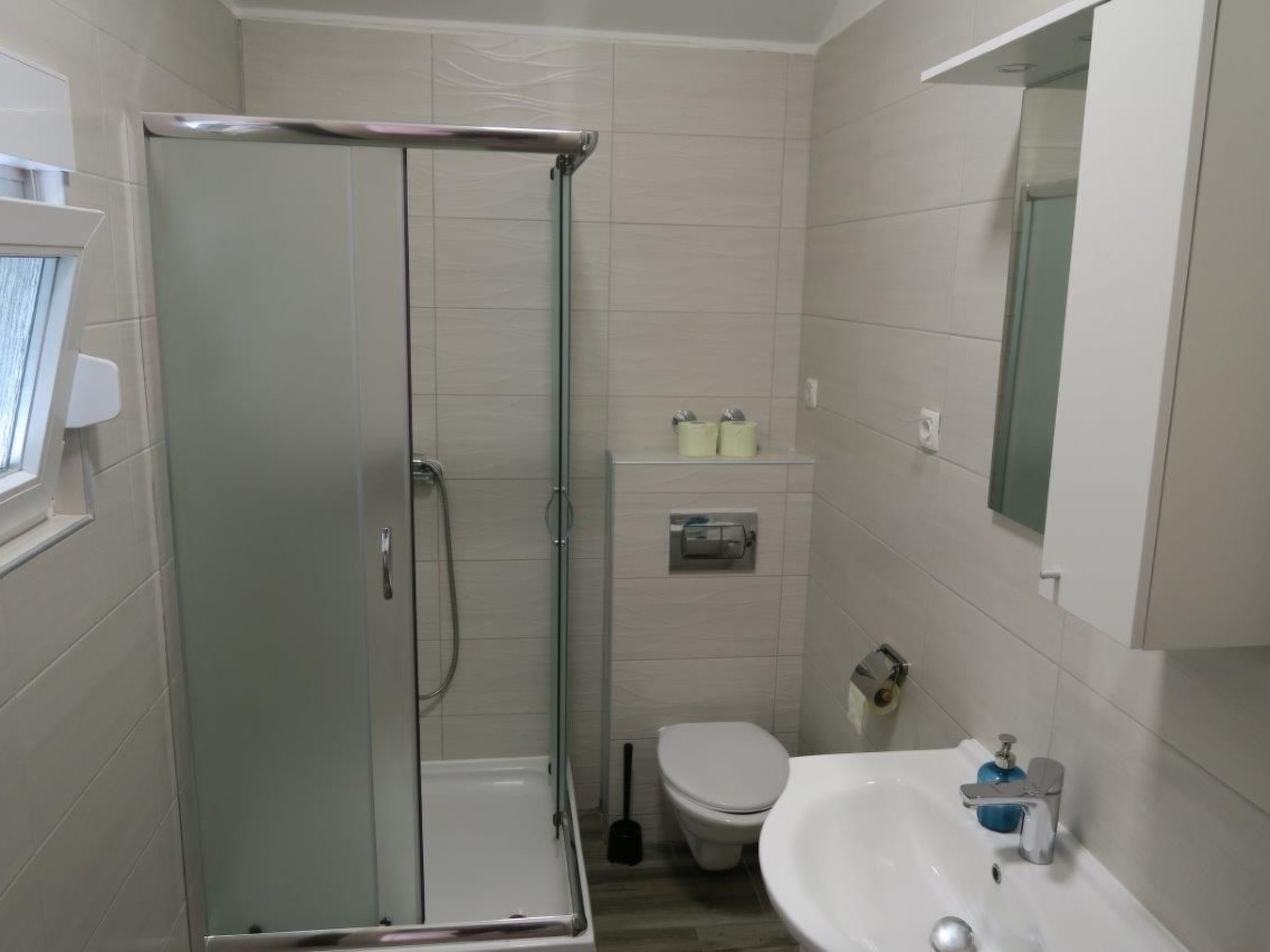 Für 8 Personen ca. 135 m&sup2; in Baška, Adriaküste Kroatien (Kroatische Inseln-Image-tags.info