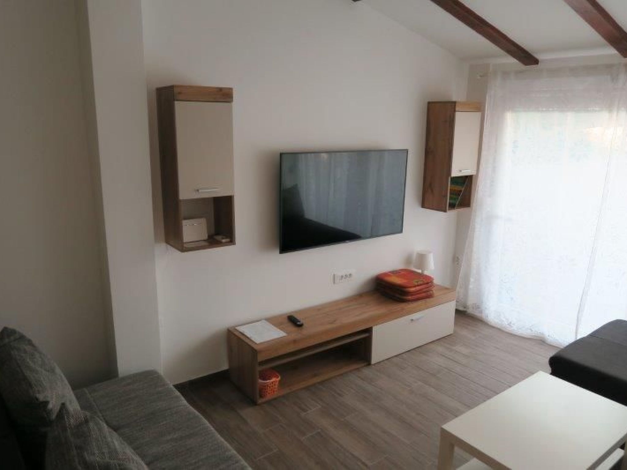 Renoviertes Ferienhaus in Baska mit Terrasse-Image-tags.info