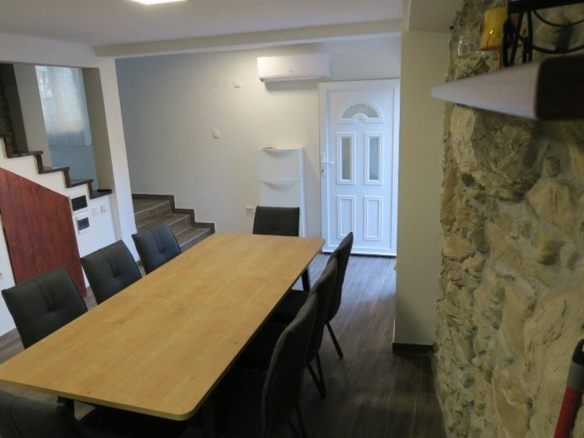 Renoviertes Ferienhaus in Baska mit Terrasse-Image-tags.info