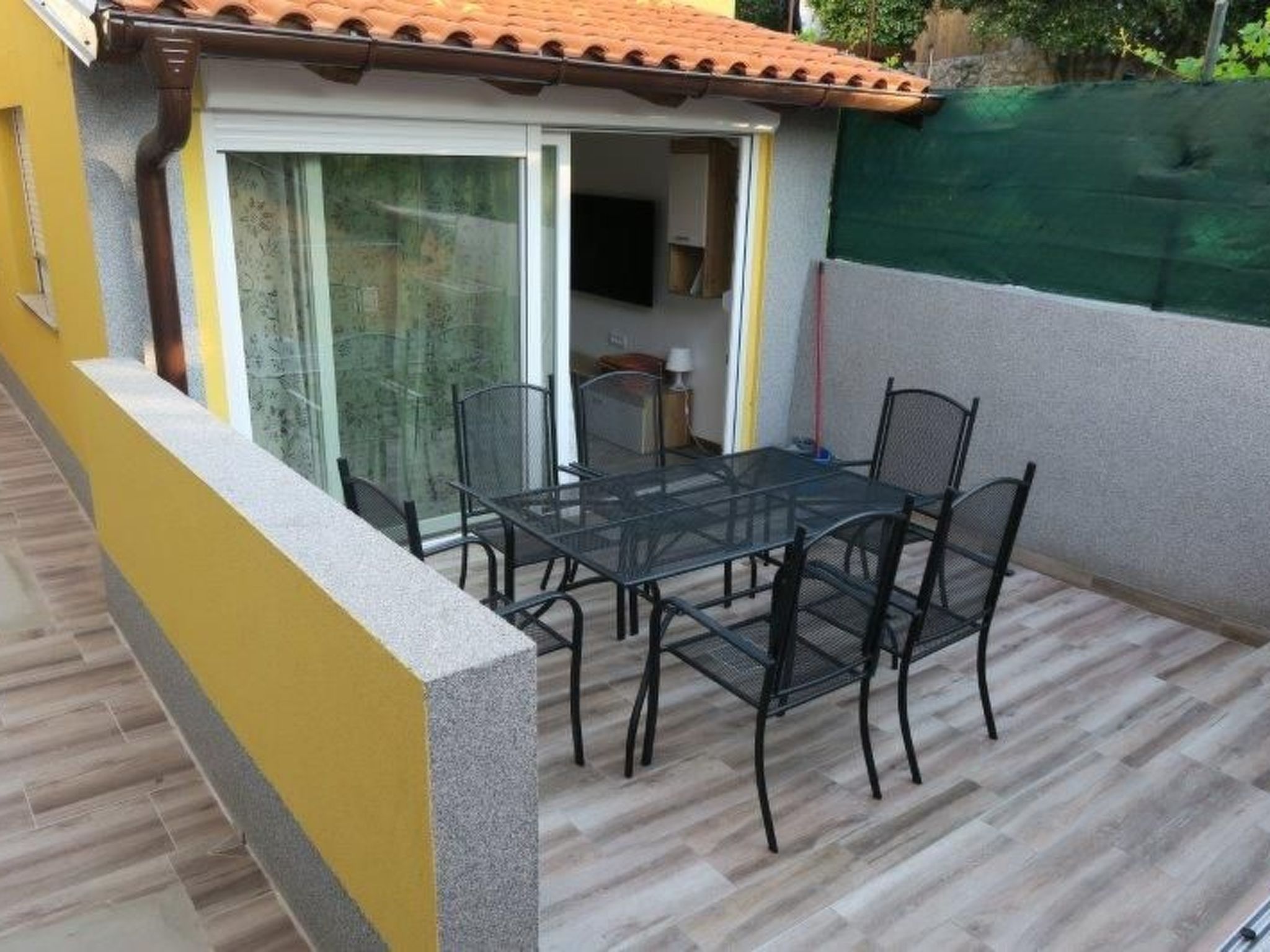 Renoviertes Ferienhaus in Baska mit Terrasse-Image-tags.info