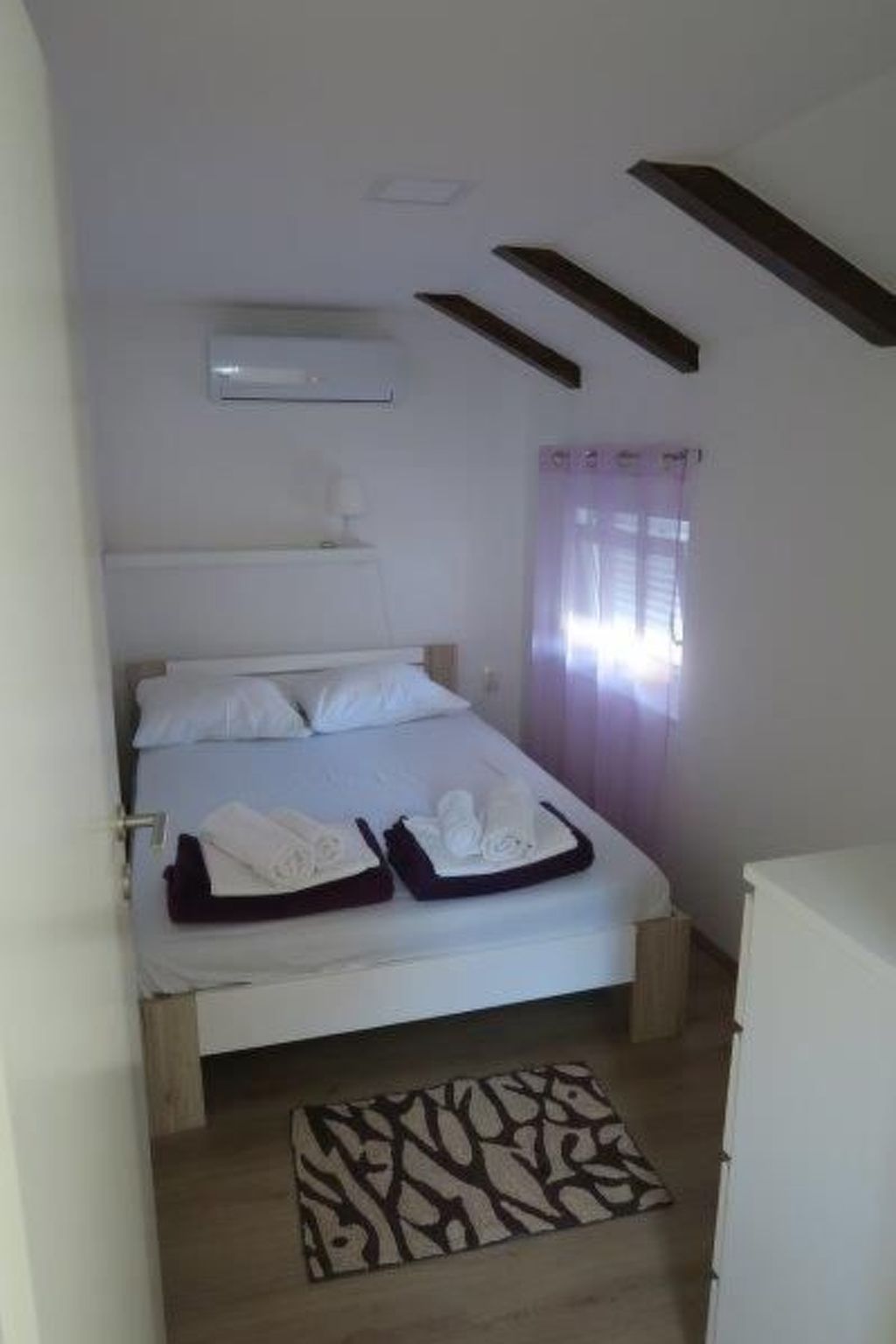 Renoviertes Ferienhaus in Baska mit Terrasse-Image-tags.info