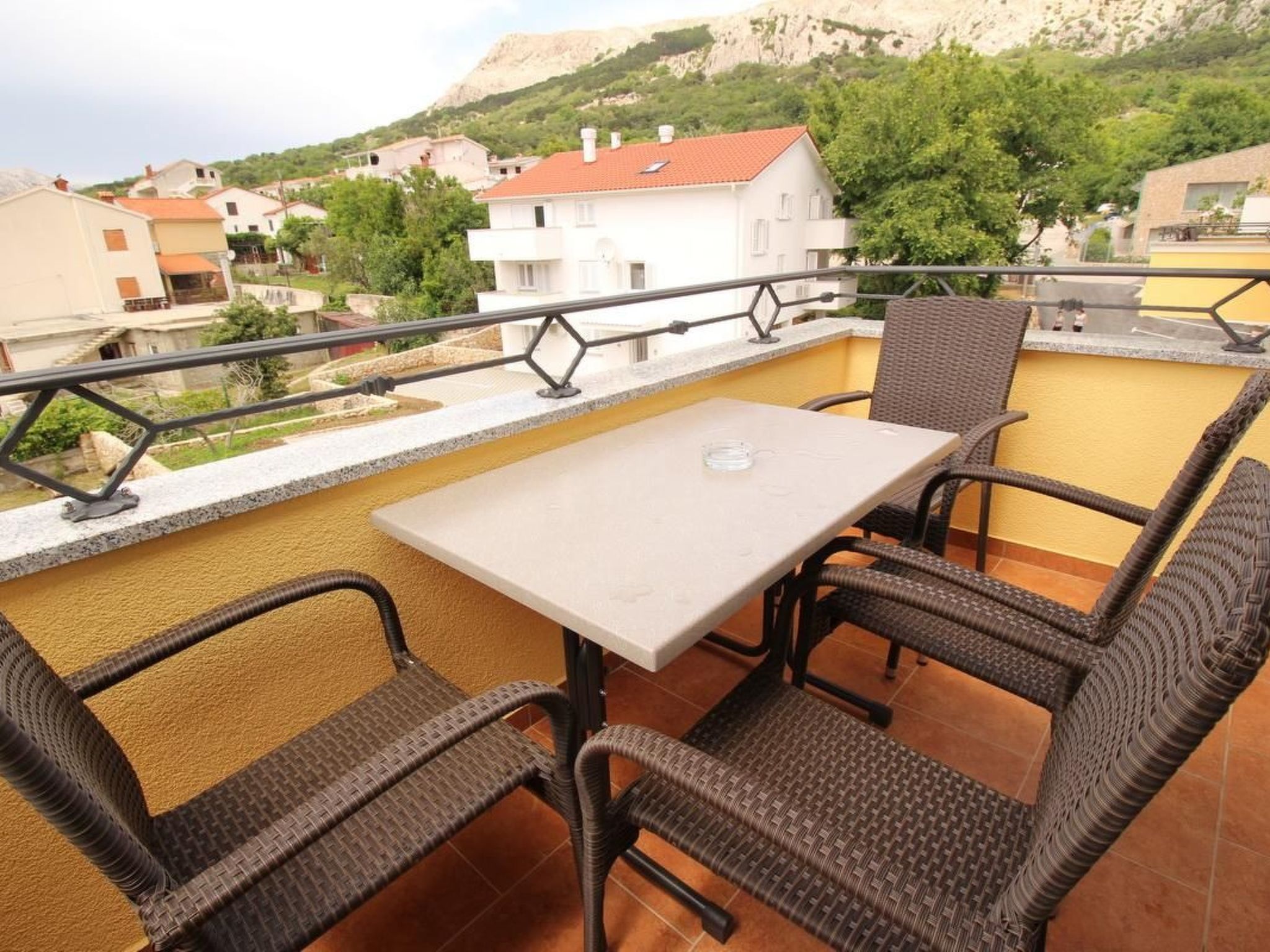Wohnung in Baška mit Eigenem Balkon-Drinnen