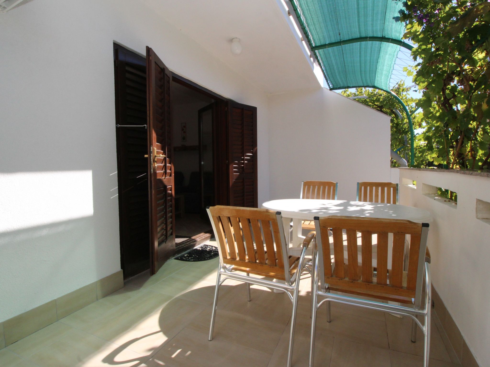 Charmante Wohnung in Baška mit Eigener Terrasse-Binnen