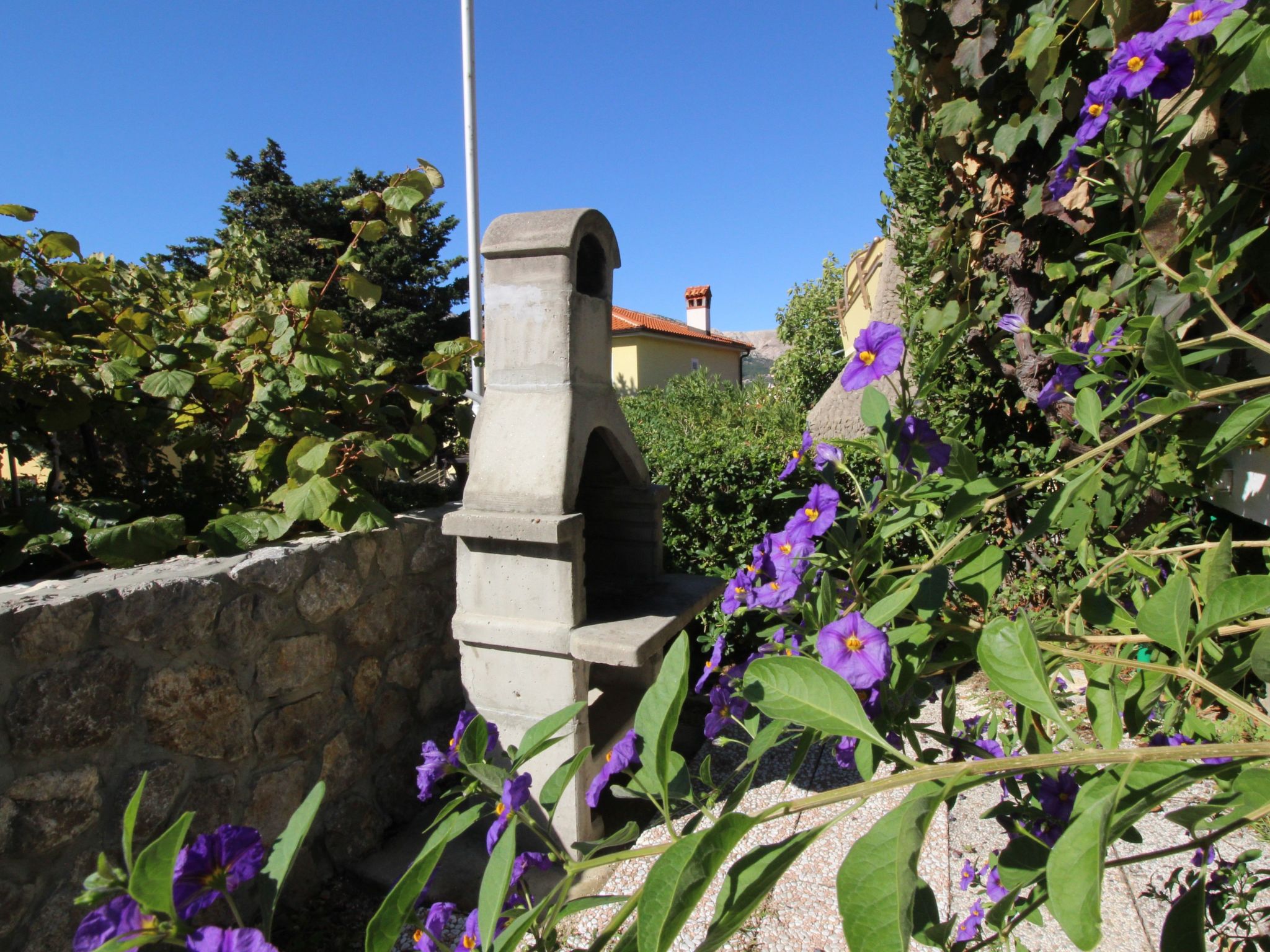 Charmante Wohnung in Baška mit Eigener Terrasse-Binnen