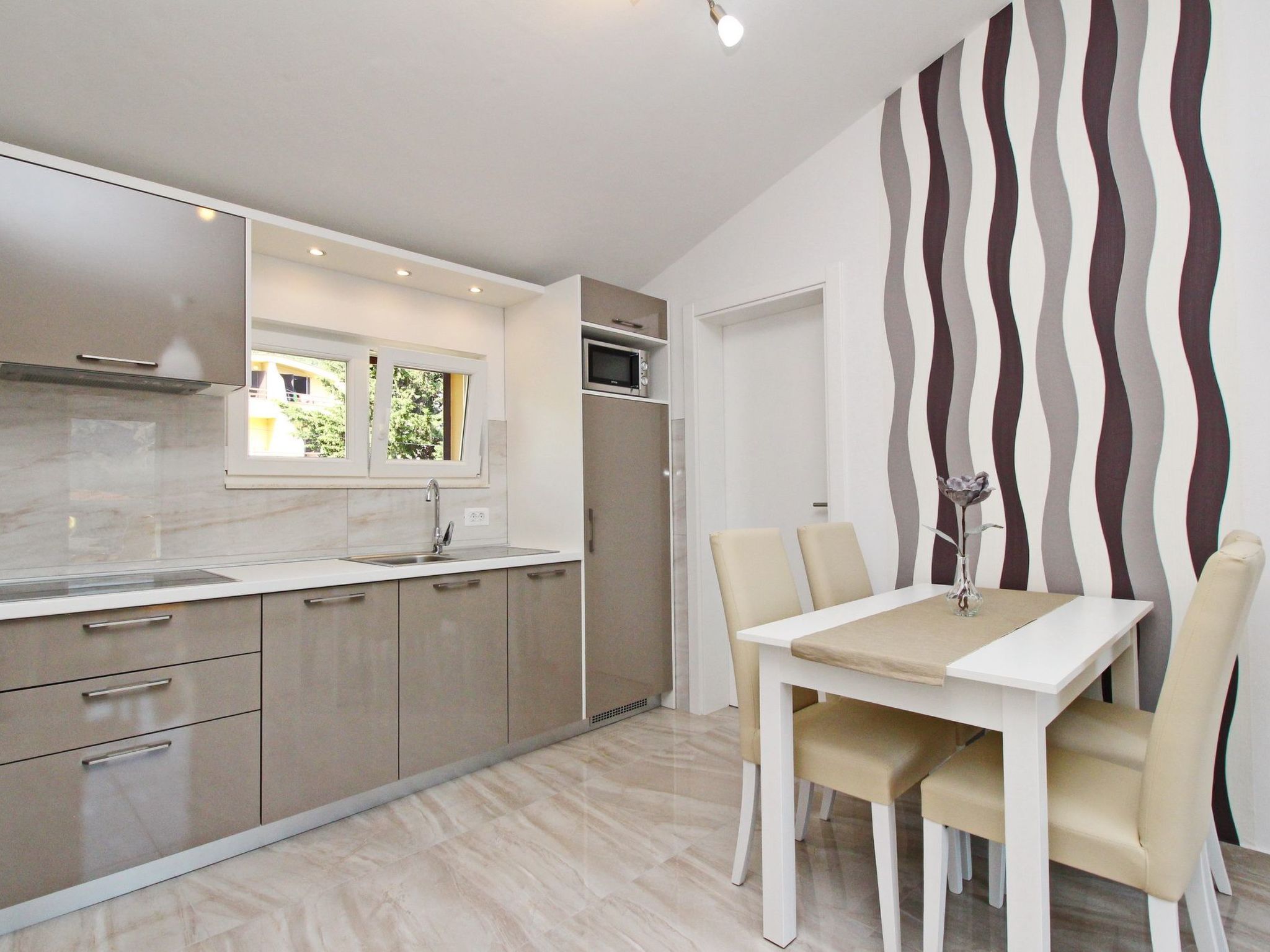 Charmantes Appartement in Baška mit Eigenem Balkon-Binnen