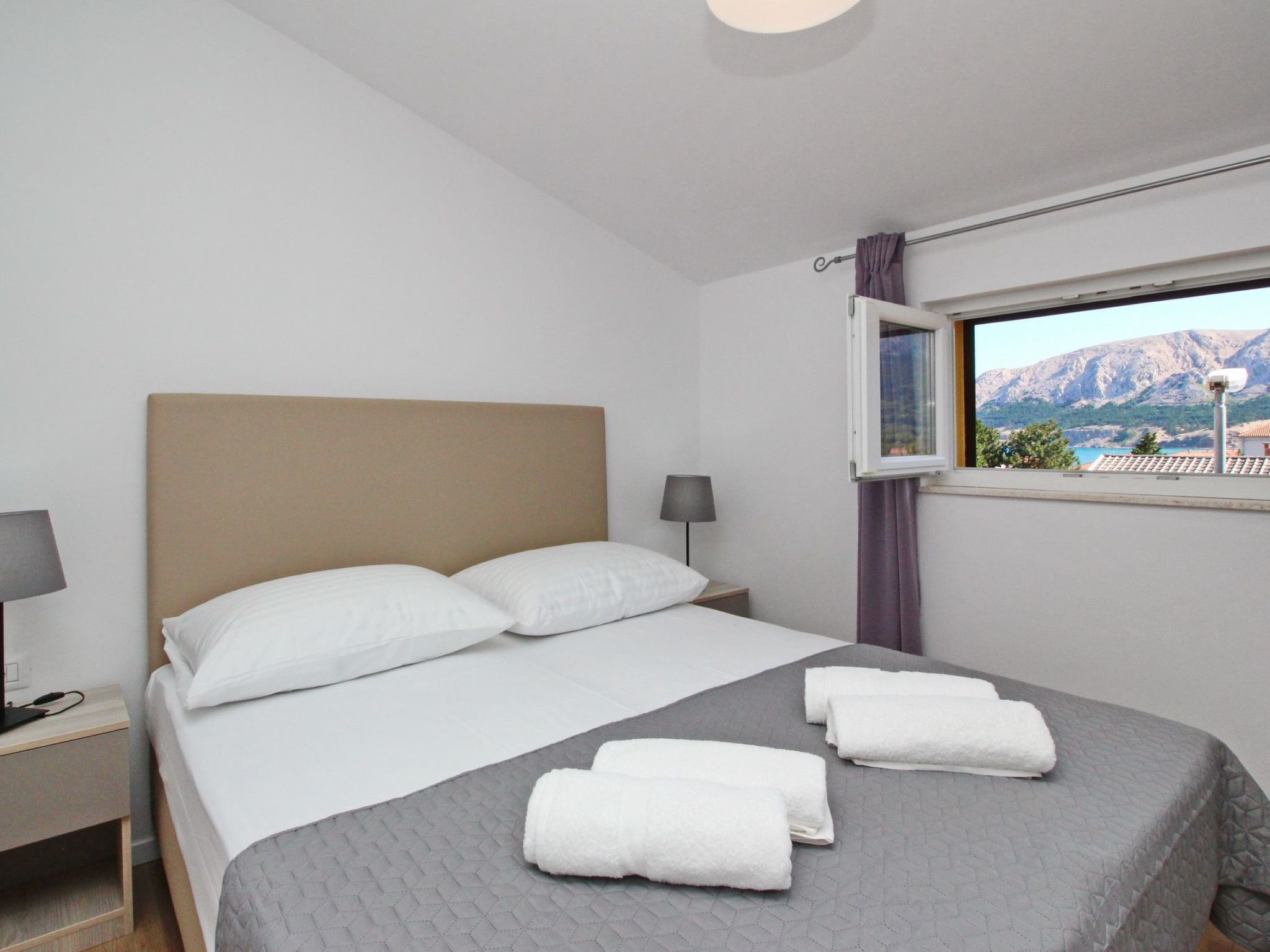 Charmantes Appartement in Baška mit Eigenem Balkon-Binnen