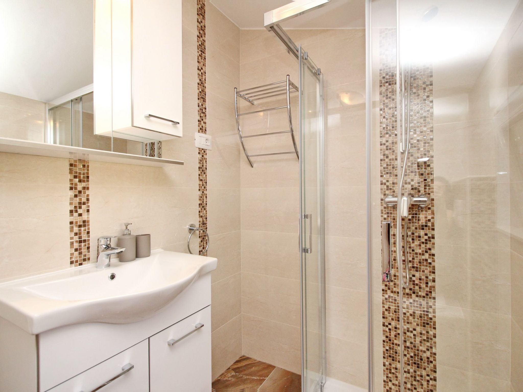 Charmantes Appartement in Baška mit Eigenem Balkon-Binnen