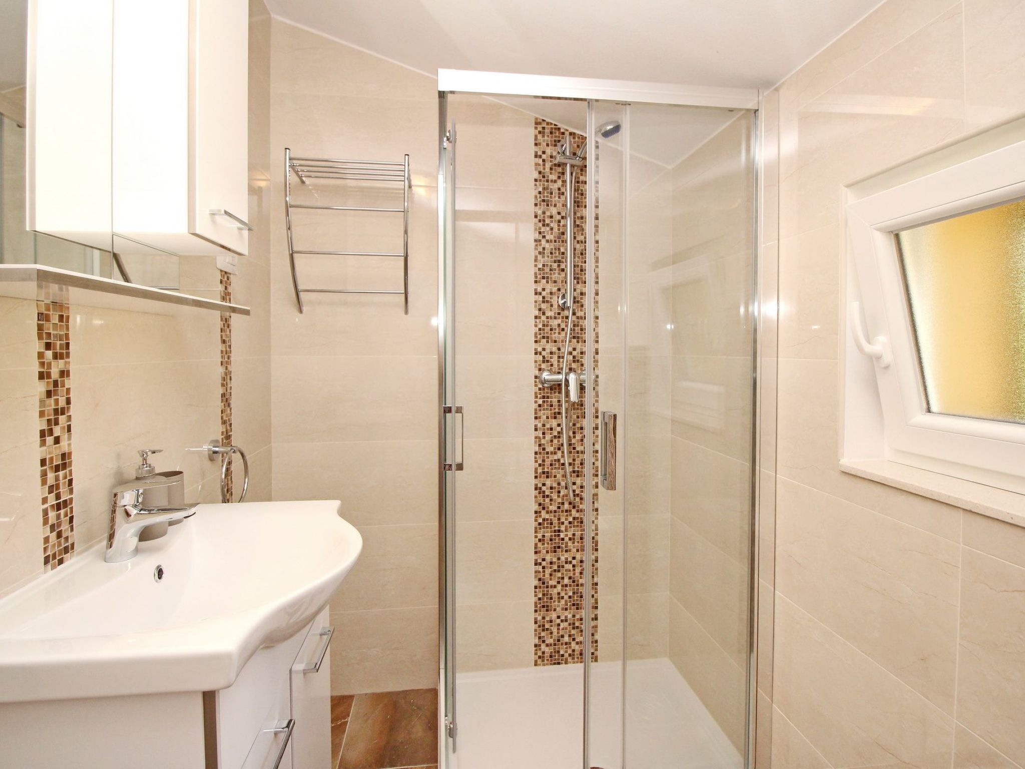 Charmantes Appartement in Baška mit Eigenem Balkon-Binnen