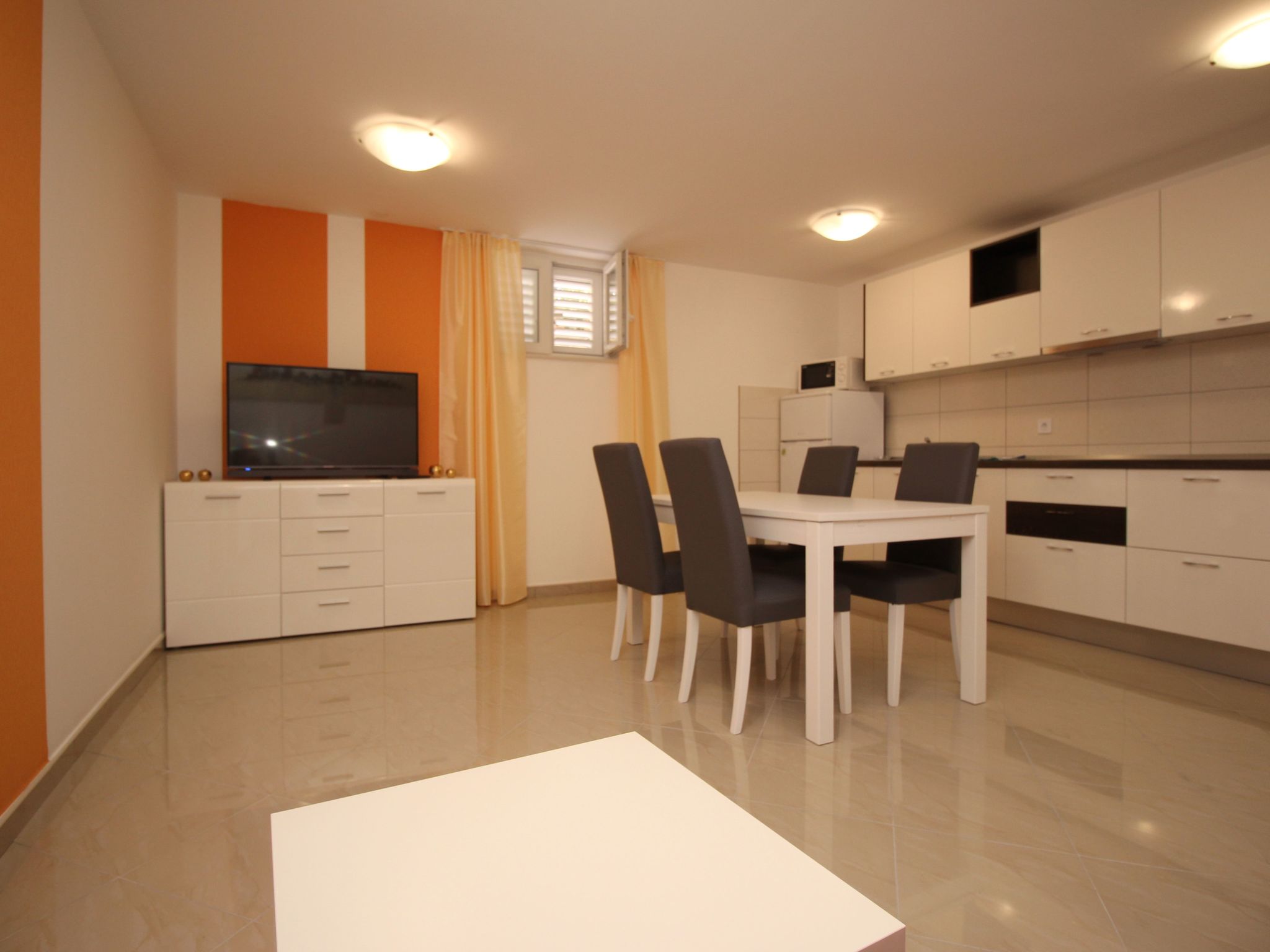 Photo of Gemütliche Ferienwohnung in Baška mit gemeinsamem Pool und Grill