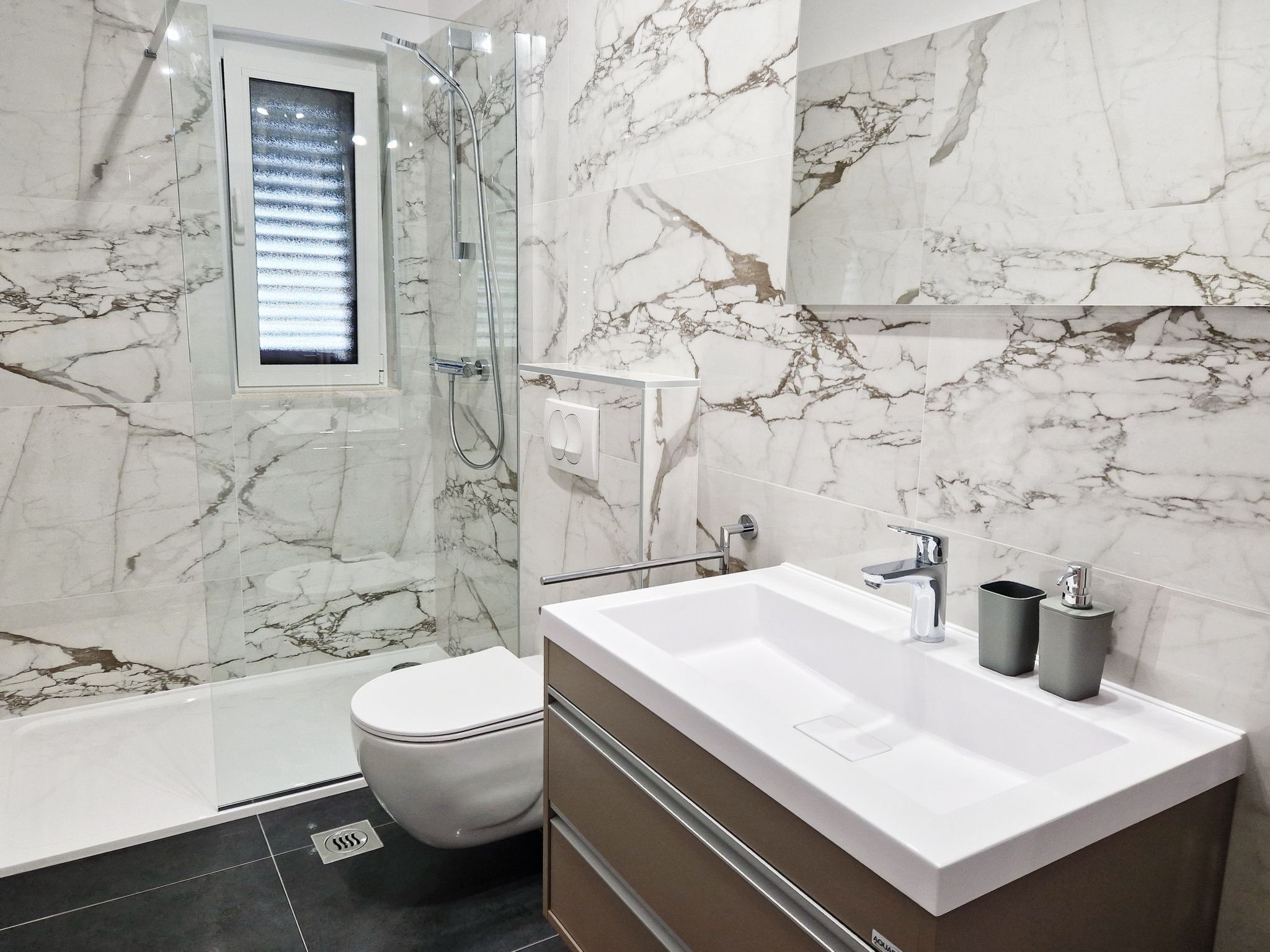 In Baška mit Eigenem Balkon-Binnen