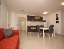 Luxe appartement voor 2 bij zee en strand in Baška, Krk - thumbnail 4