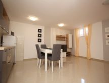 Luxe appartement voor 2 bij zee en strand in Baška, Krk - thumbnail 5