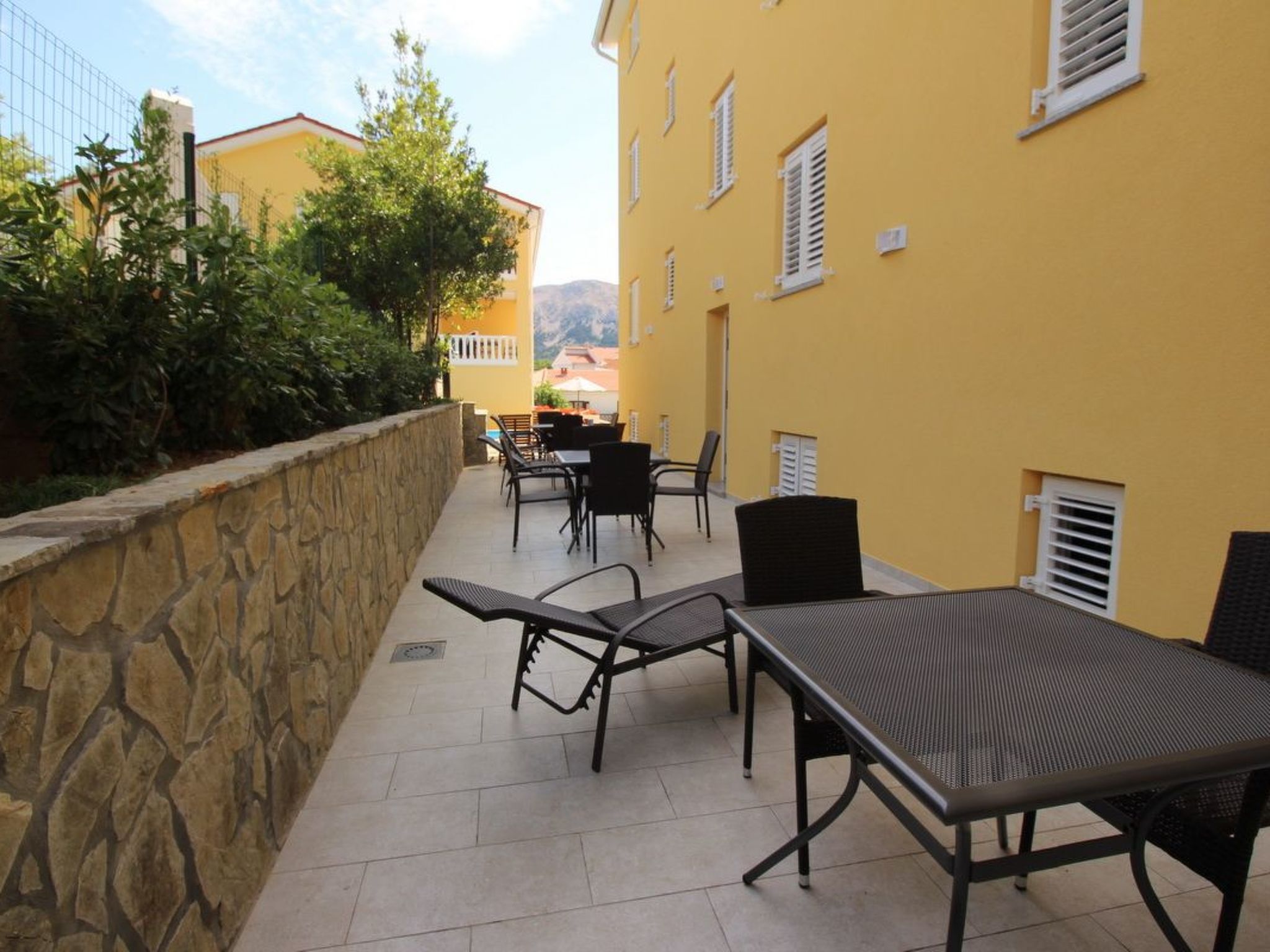 Nettes Appartement in Baška mit Gemeinsamer Terrasse-Binnen
