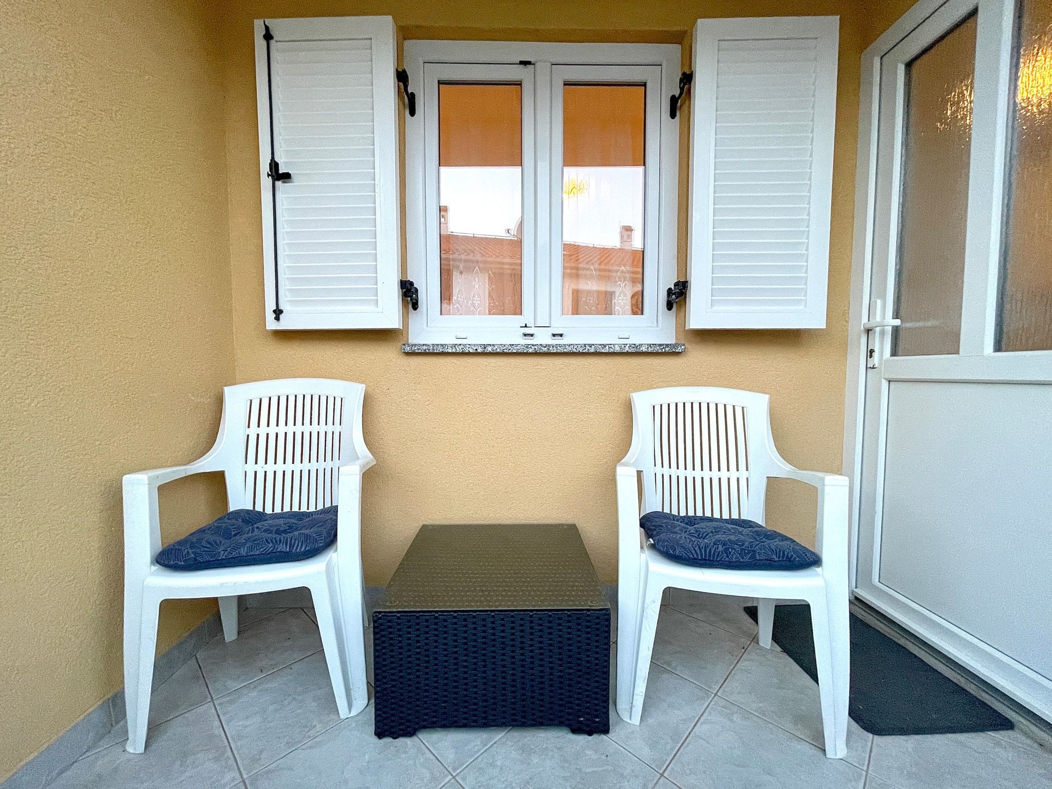 Wohnung in Baška mit Eigener Terrasse-Binnen