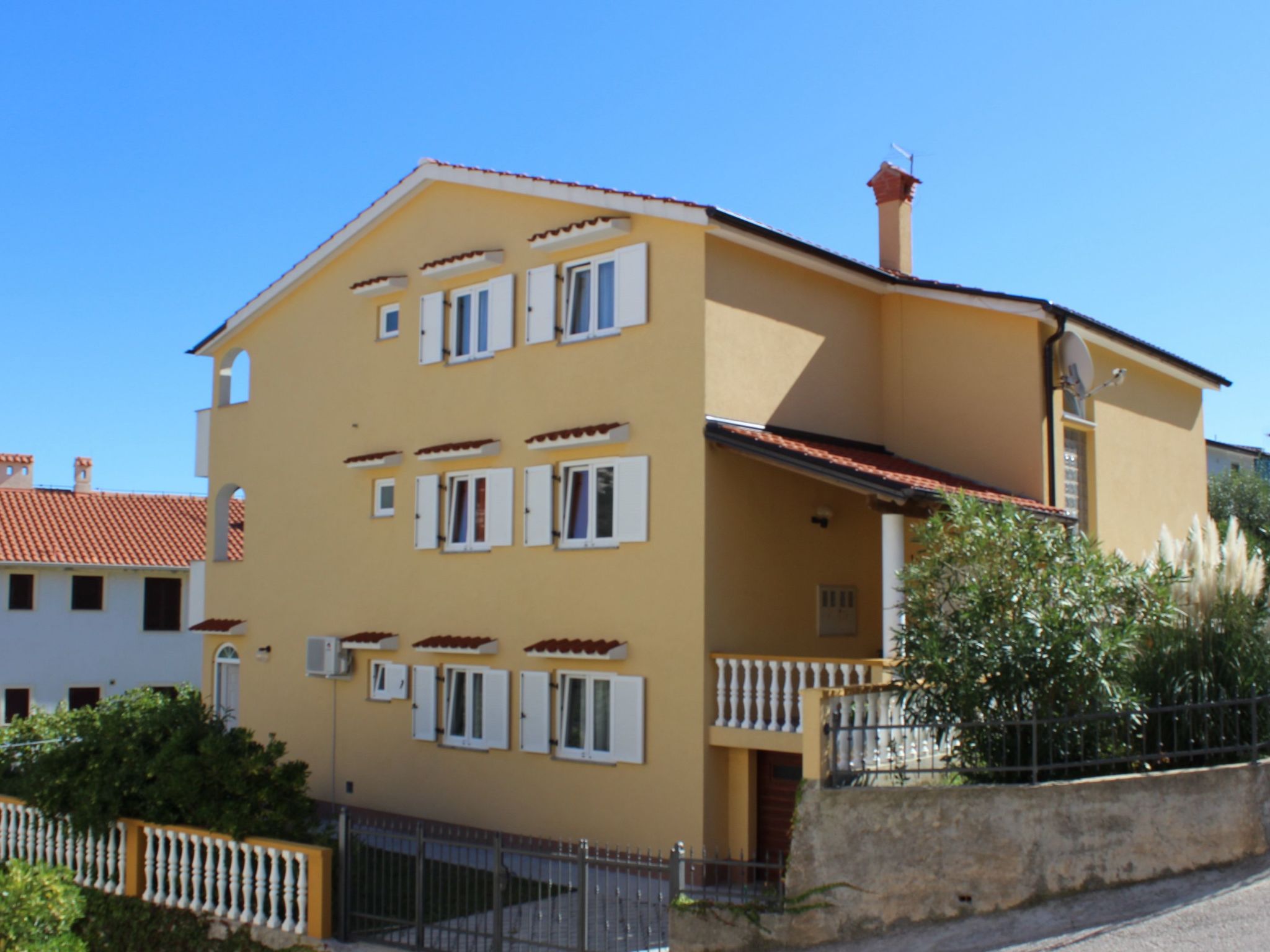 Wohnung in Baška mit Eigener Terrasse-Binnen