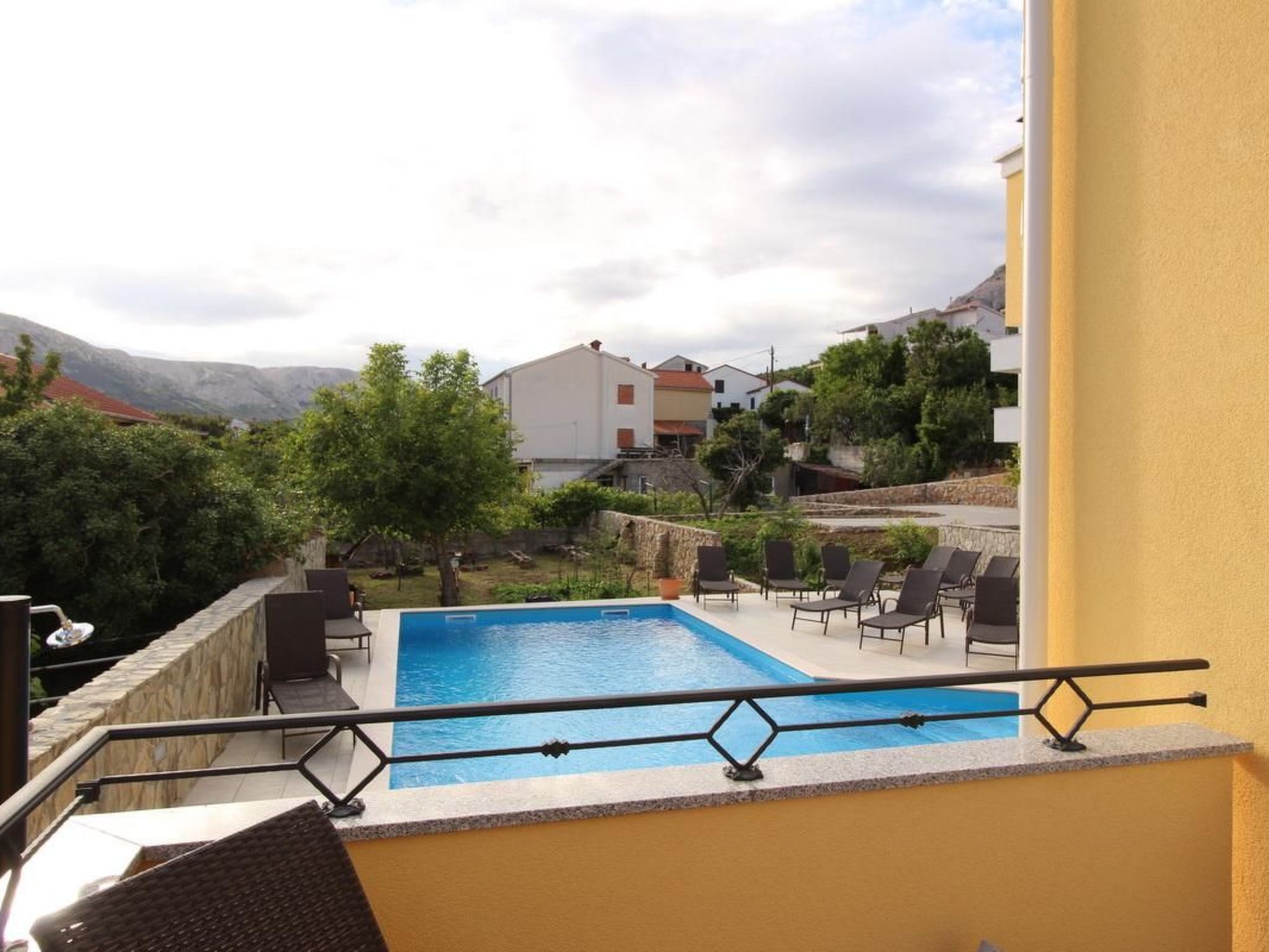 Gorica II A2+2 br.1-Binnen