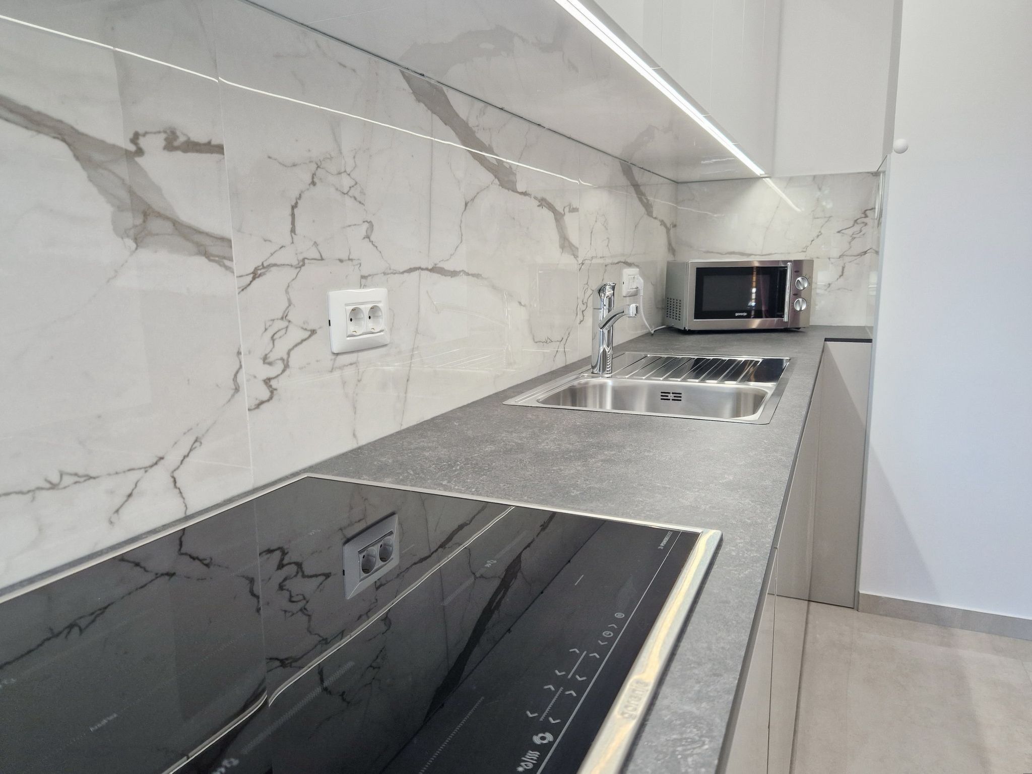 In Baška mit Eigenem Balkon-Binnen