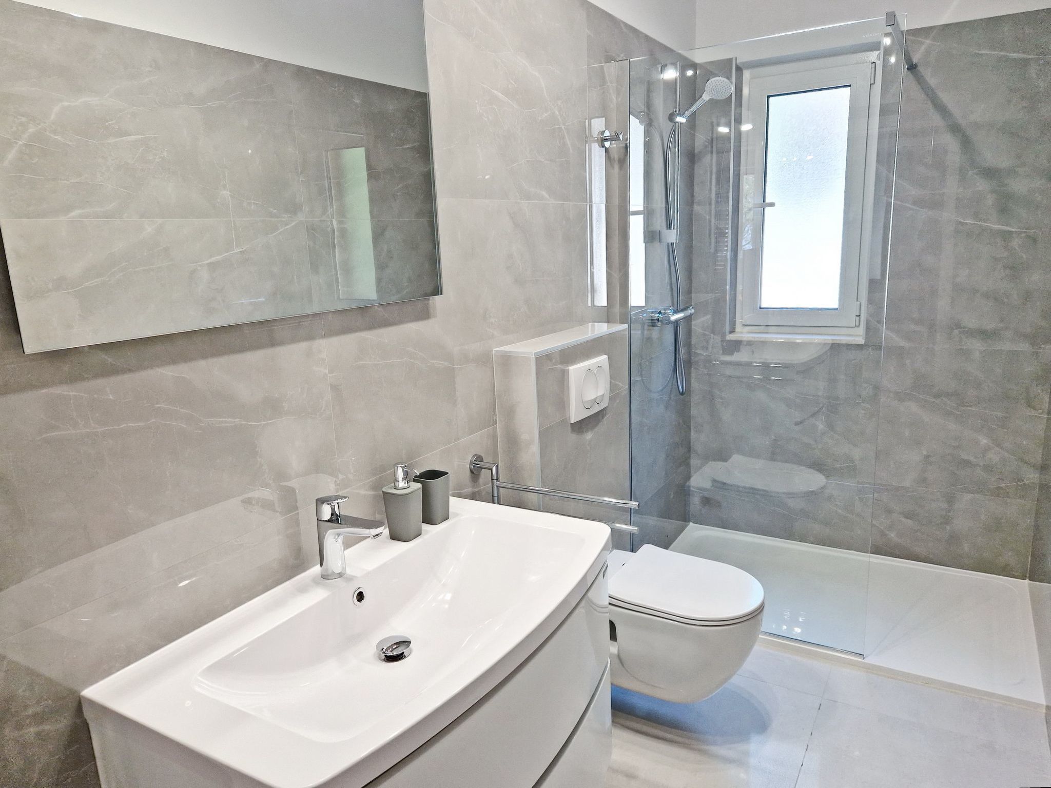 In Baška mit Eigenem Balkon-Binnen