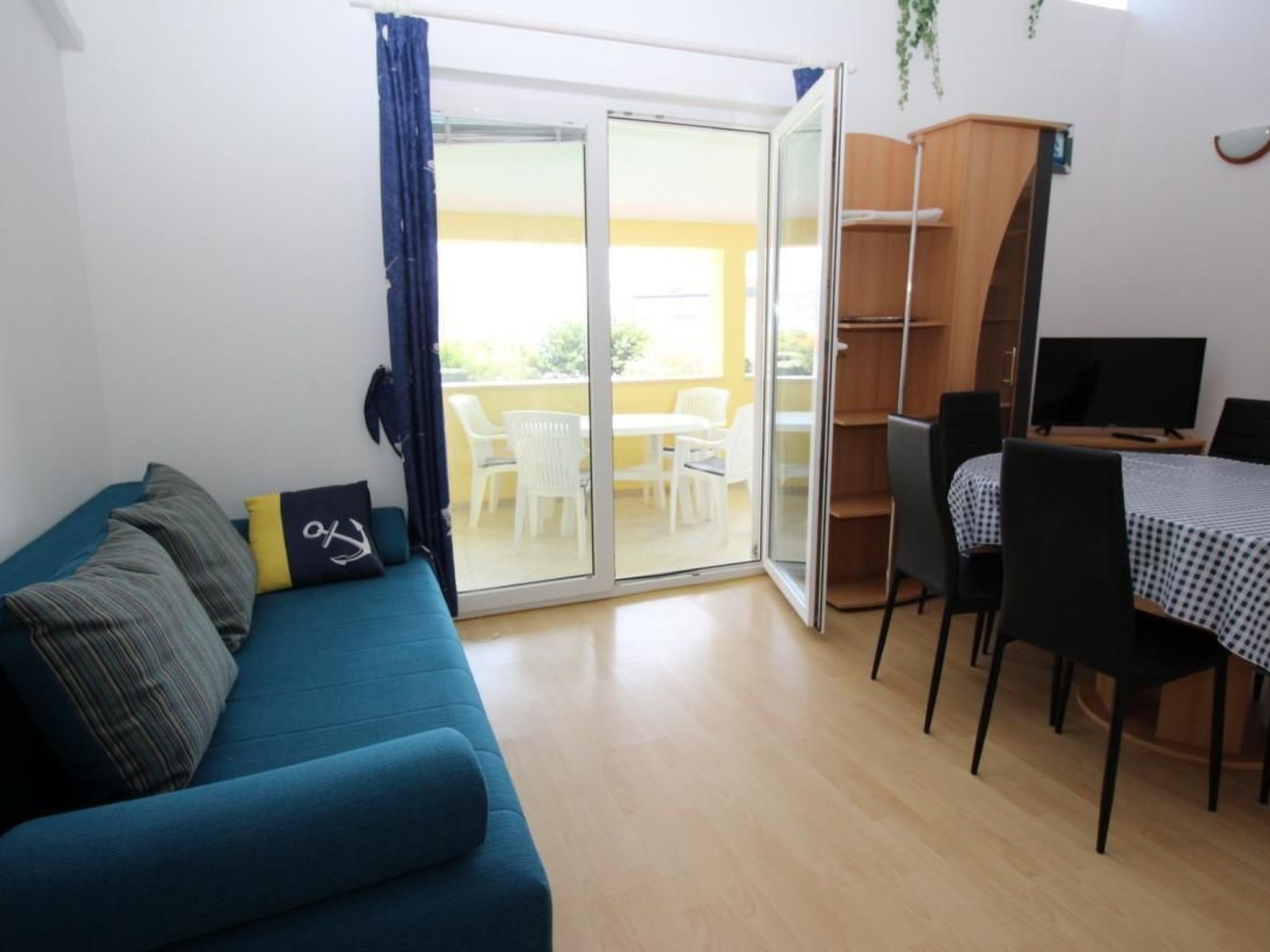 Wohnung in Baška mit Eigenem Balkon-Dedans