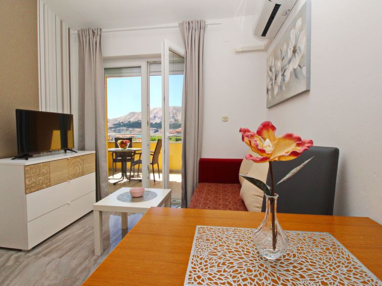 1-persoons modern appartement in Baška op Krk in Baska