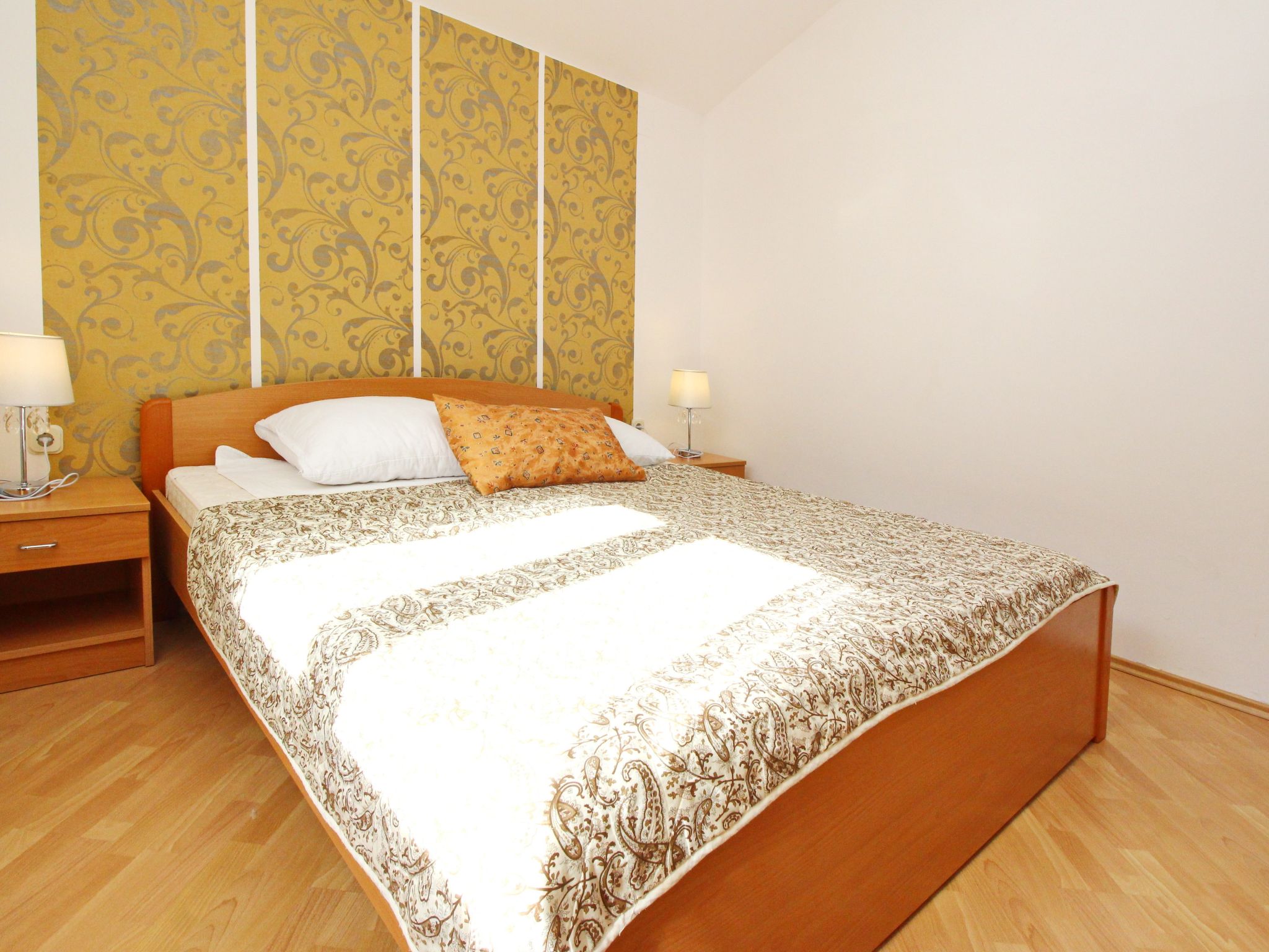 In Baška mit Eigenem Balkon-Binnen